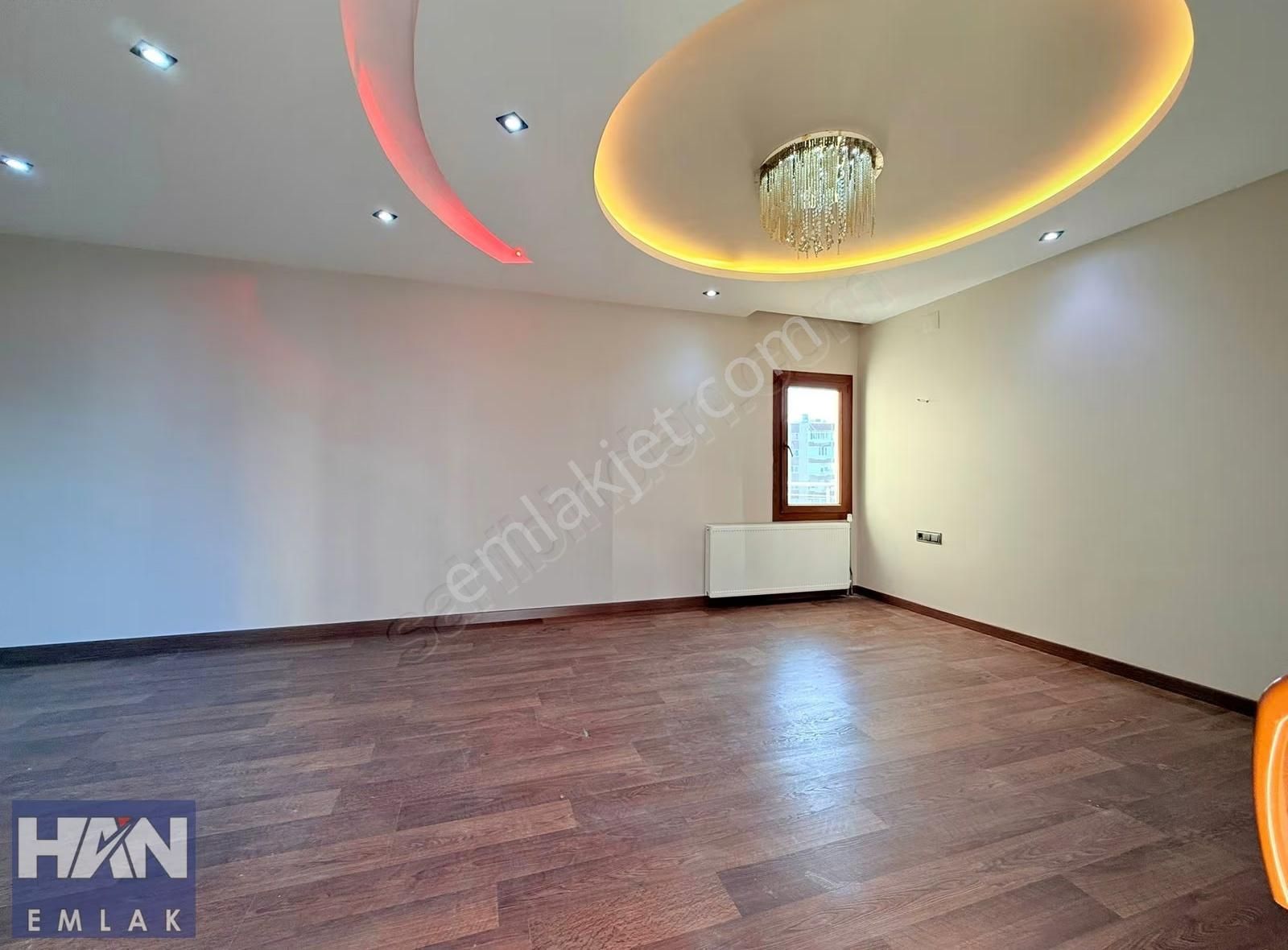 Han Emlak'tan Royal Towers'ta Tamamen Yenilenmiş Consept 4+1 - Görsel 14