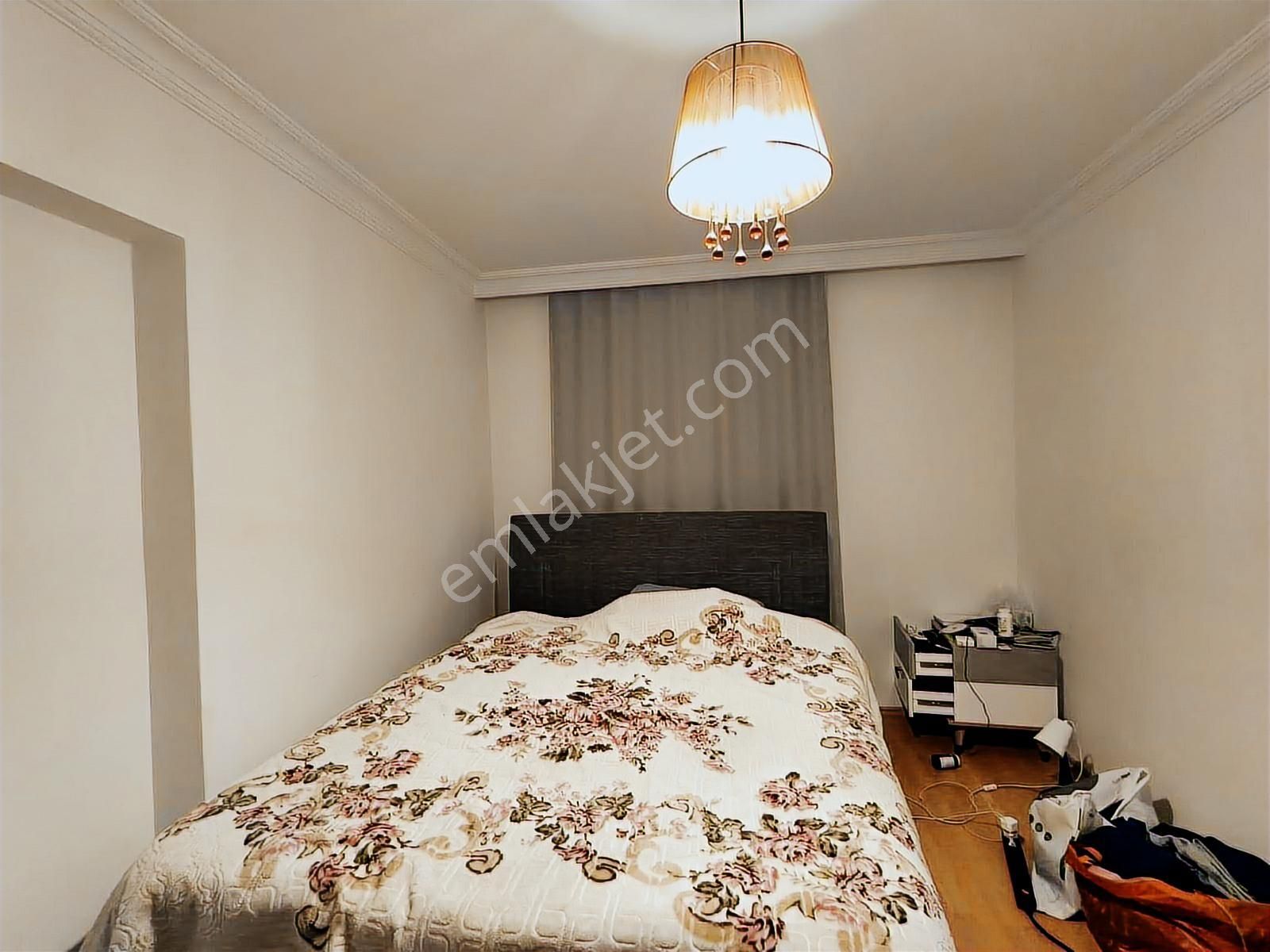 Cevizlidre/cad/2bina/katta/eşyalı/kiralık/3+1/2bny/3wc/mantolama - Görsel 13