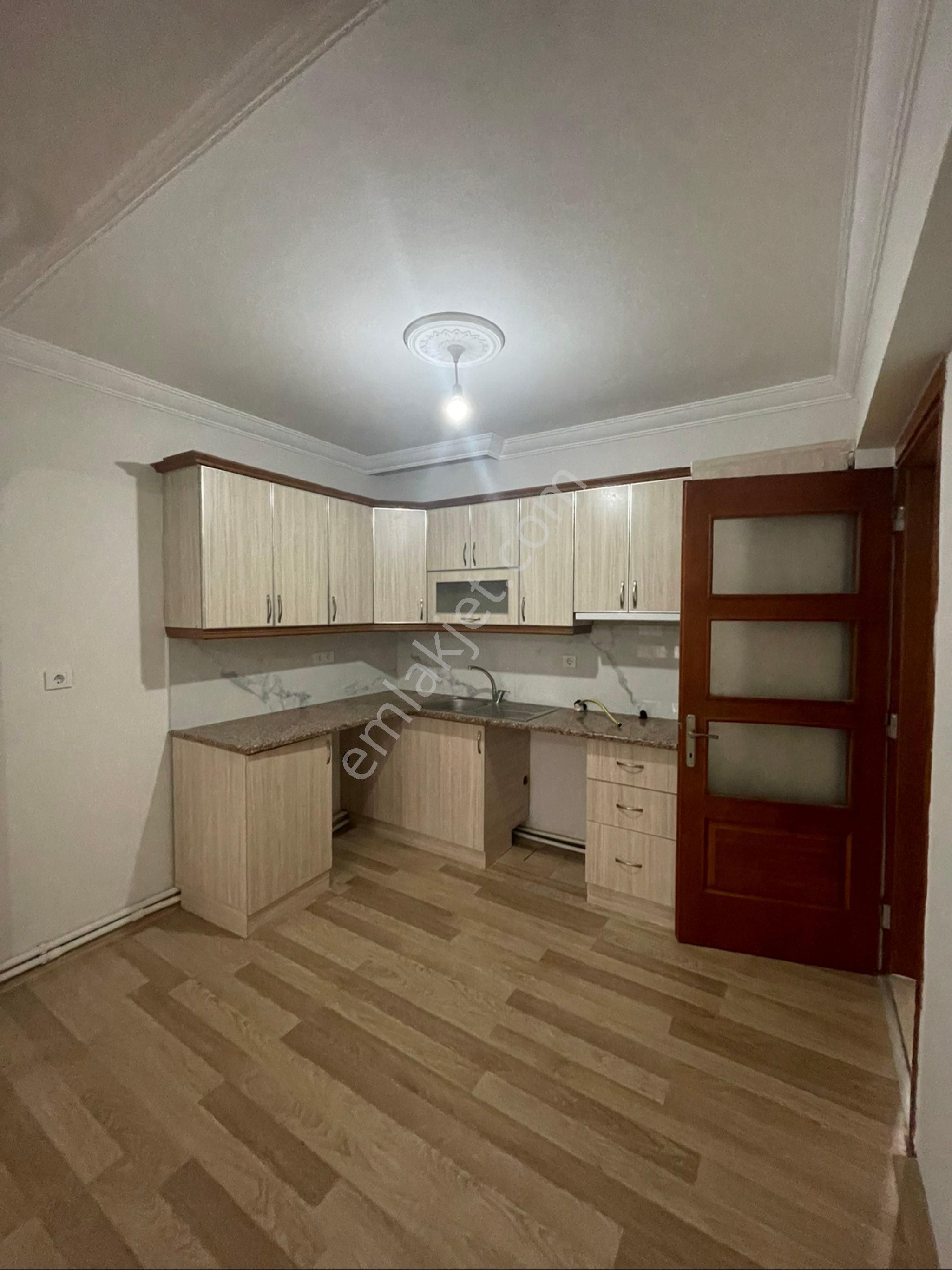 🏡 Kurtuluş Mahallesi’nde Satılık 2+1 Fırsat Daire 🏡 - Görsel 3