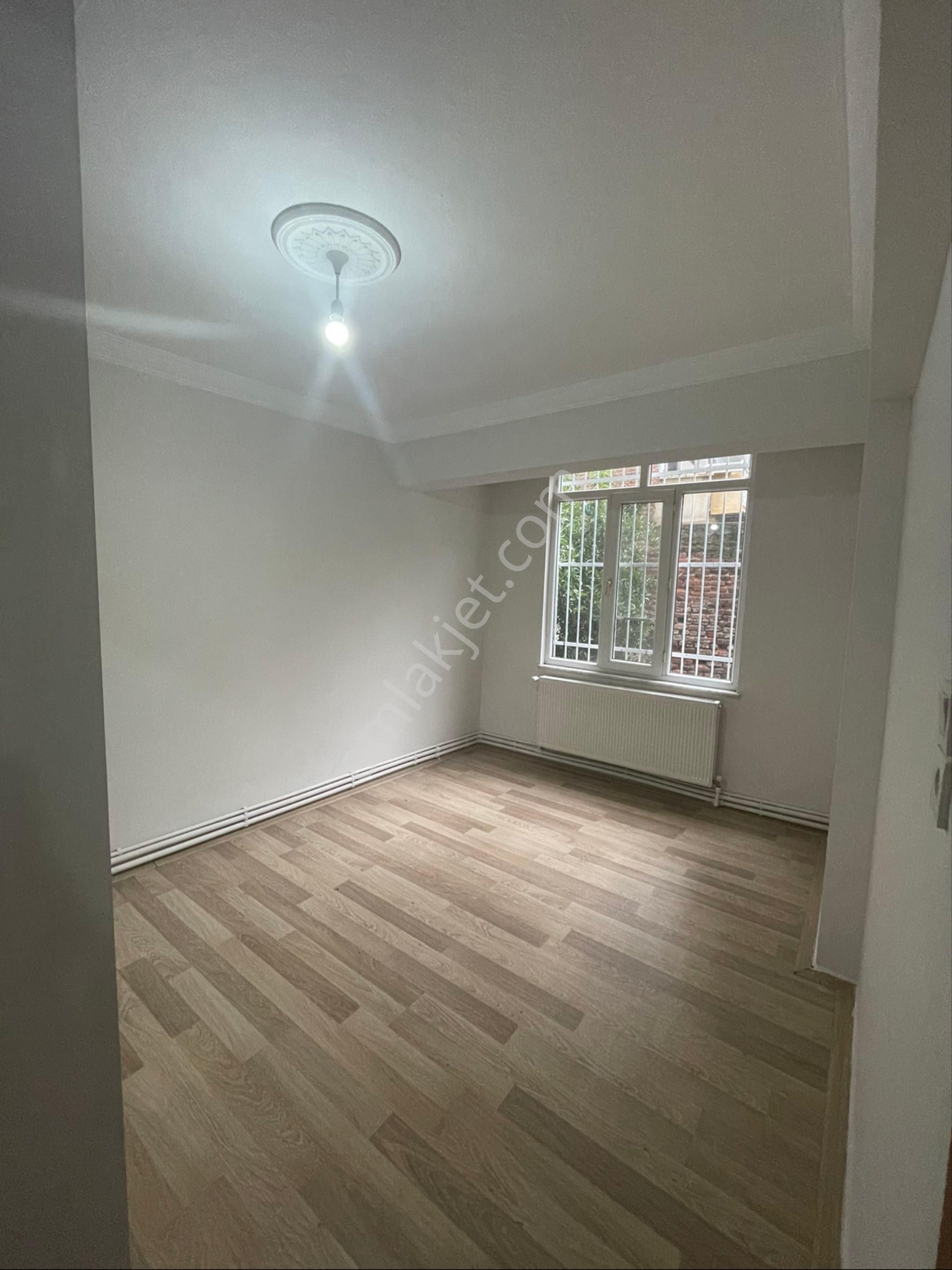 🏡 Kurtuluş Mahallesi’nde Satılık 2+1 Fırsat Daire 🏡 - Görsel 2