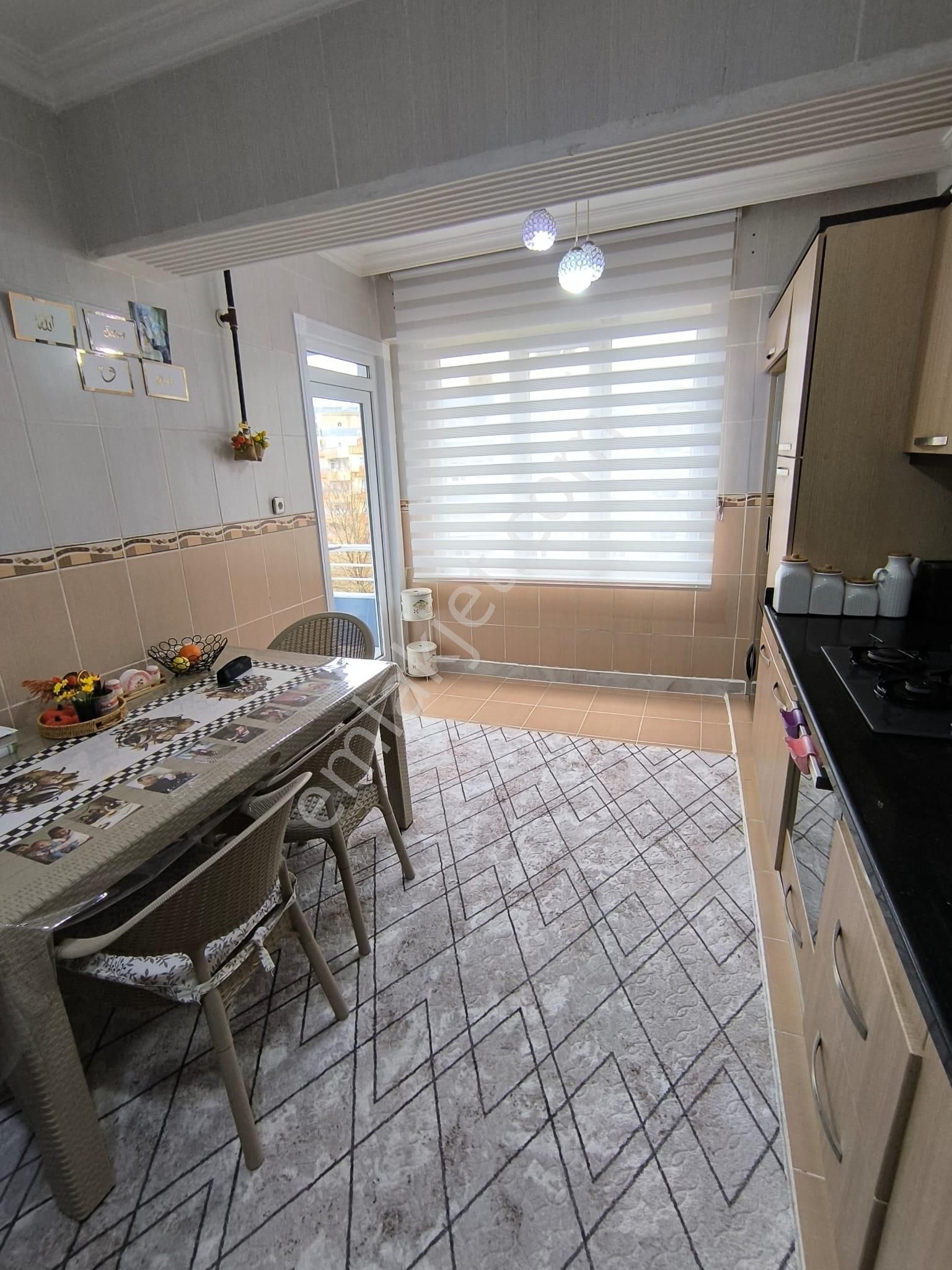 Akpiyar Mahallesi Balık Ayağında Geniş Ve Ferah Masrafsız Satılkı 3+1 Daire - Görsel 9