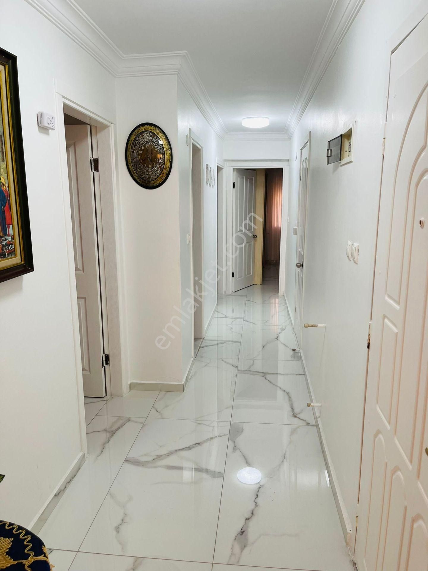 Marina Bölgesinde Full Deniz Manzaralı Dubleks Daire - Görsel 19