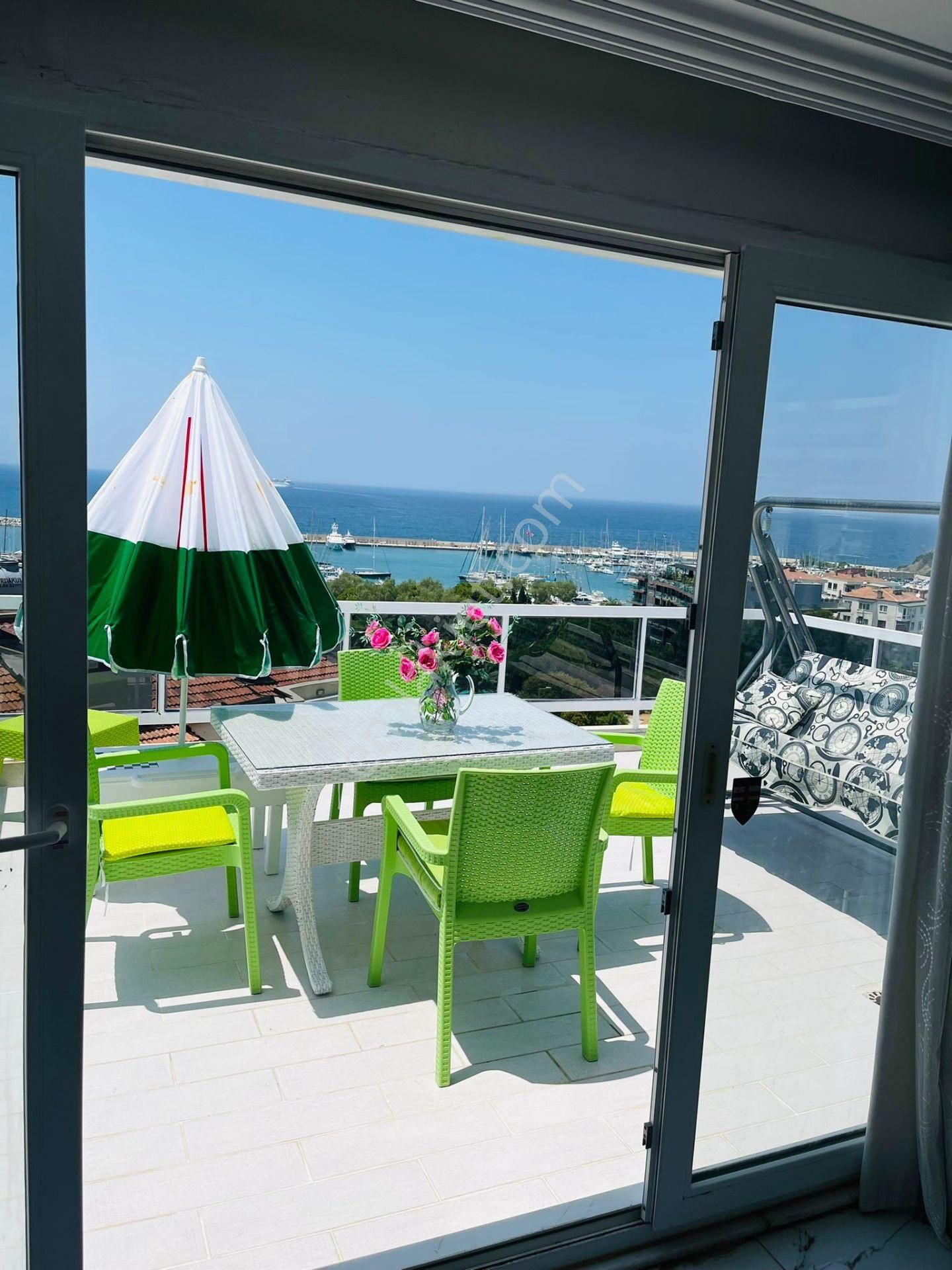 Marina Bölgesinde Full Deniz Manzaralı Dubleks Daire - Görsel 14