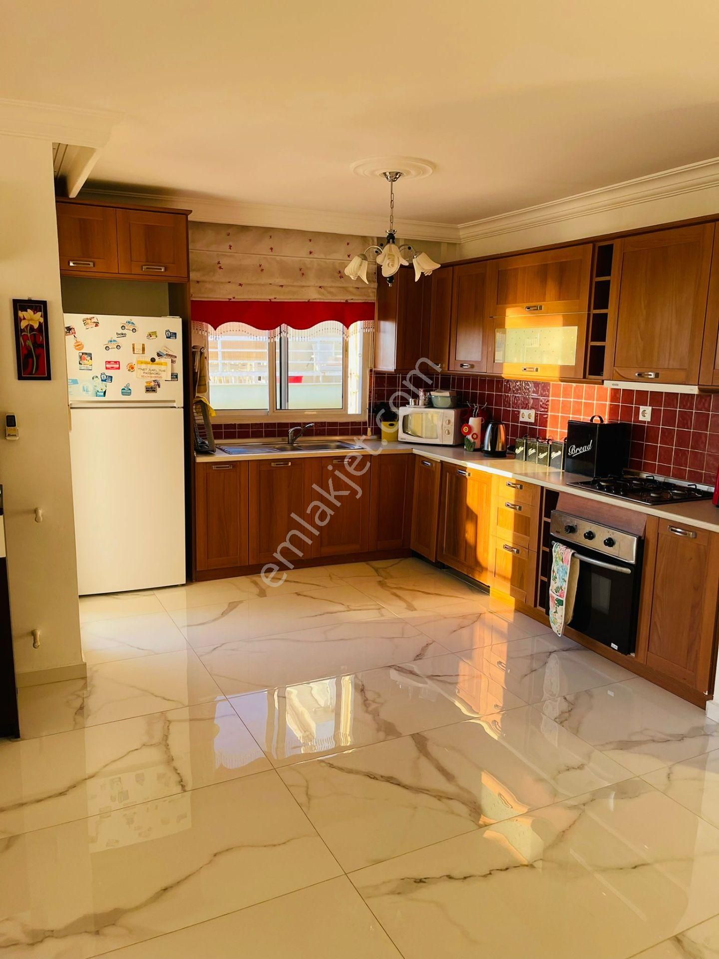 Marina Bölgesinde Full Deniz Manzaralı Dubleks Daire - Görsel 25