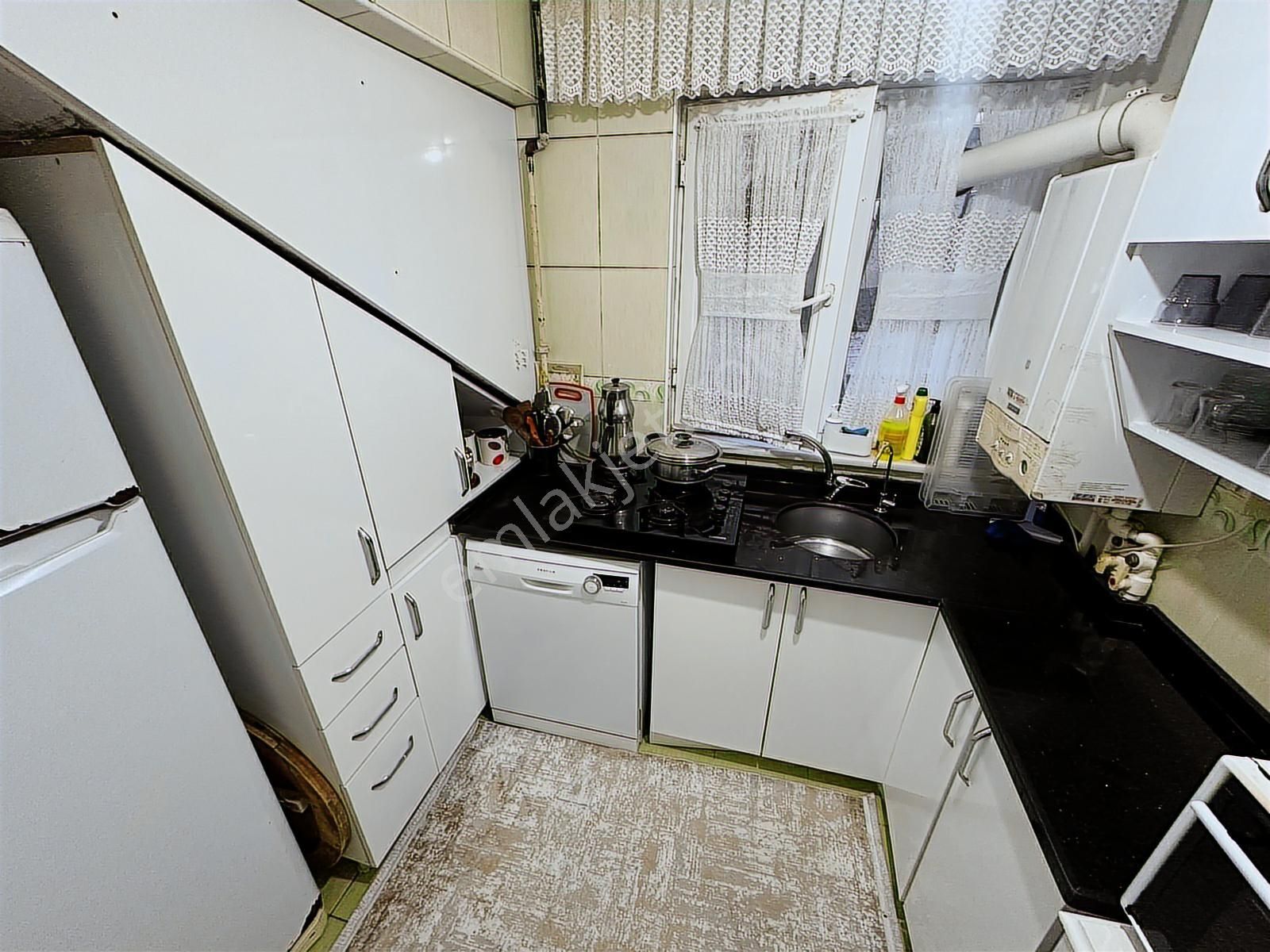 Acil Satılık Daire Karadeniz Mahallesinde 1+1 55 M² - Görsel 5