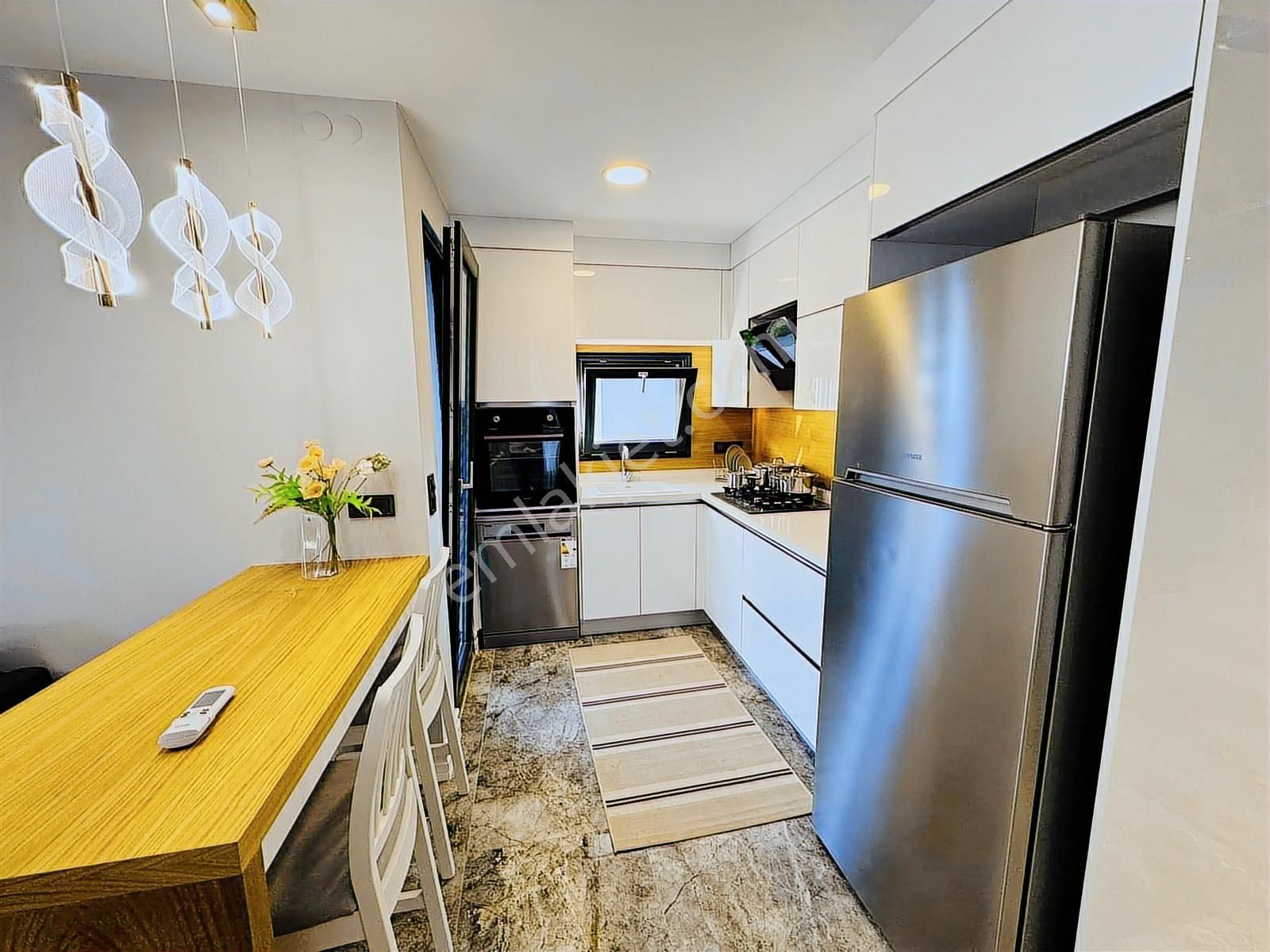 Güzelçamlı'da 7/24 Güvenlikli Tek Müstakil Havuzlu 3+1 Villa - Görsel 16