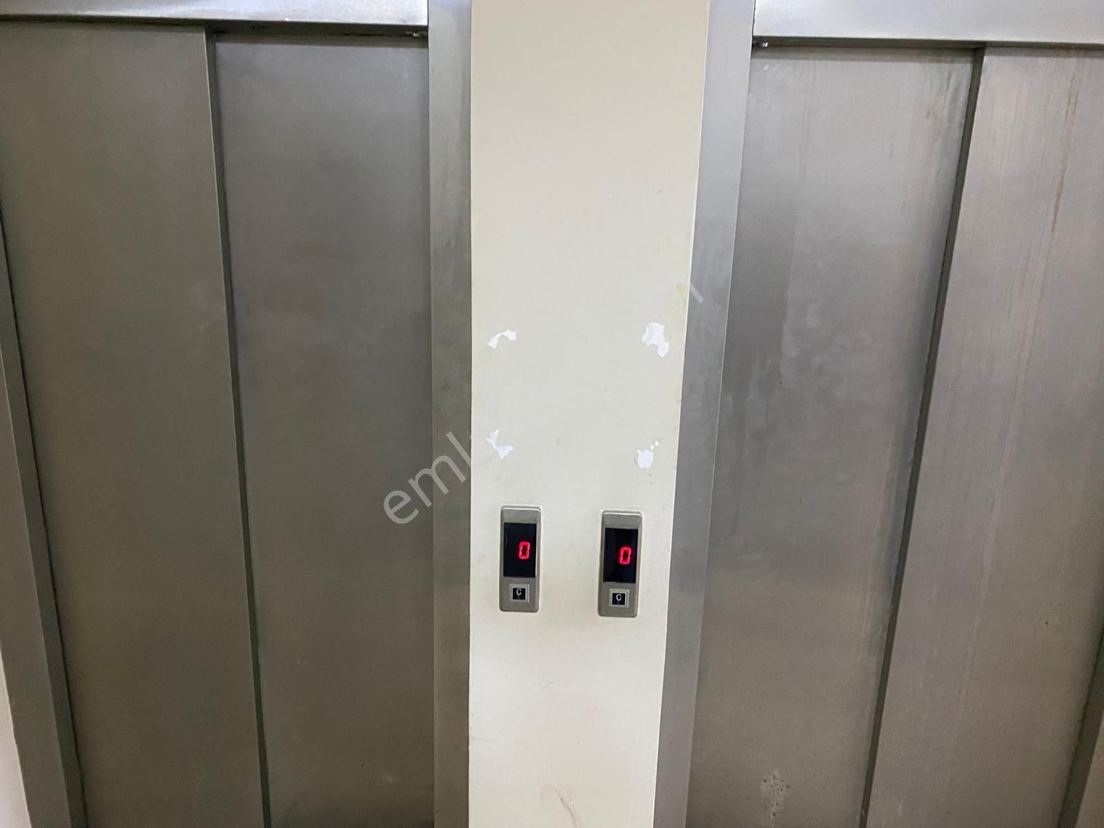 Esenyalı Merkezde Harika Konumda Köşe Ofis Katları Yerinzi Alın - Görsel 15