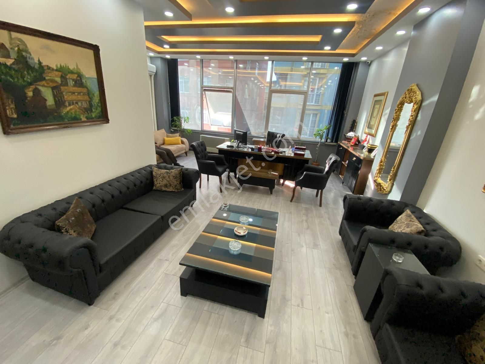 Esenyalı Merkezde Harika Konumda Köşe Ofis Katları Yerinzi Alın - Görsel 2