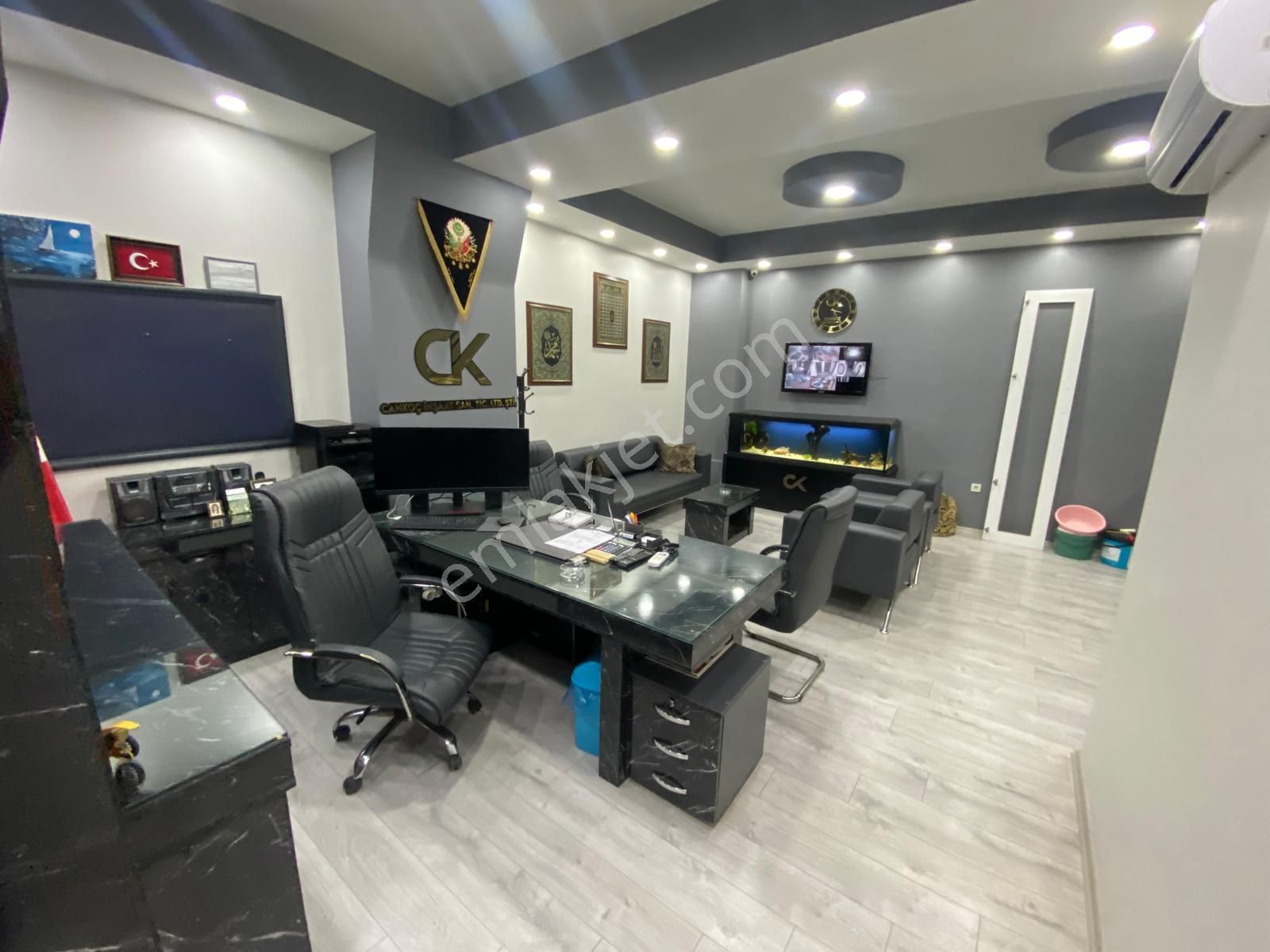 Esenyalı Merkezde Harika Konumda Köşe Ofis Katları Yerinzi Alın - Görsel 4