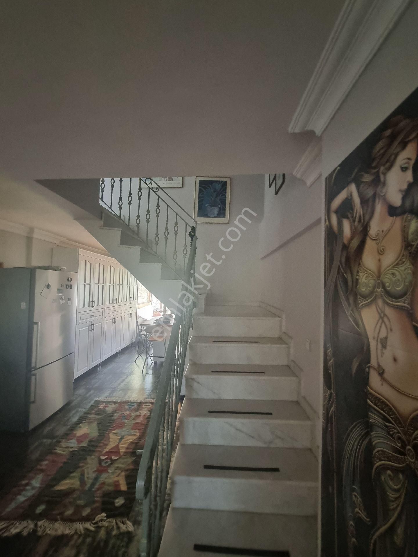 Premar Ayvada'dan Gömeç Karaağaç Sahil'de Site İçinde Özel Yapılı Tripleks - Görsel 30