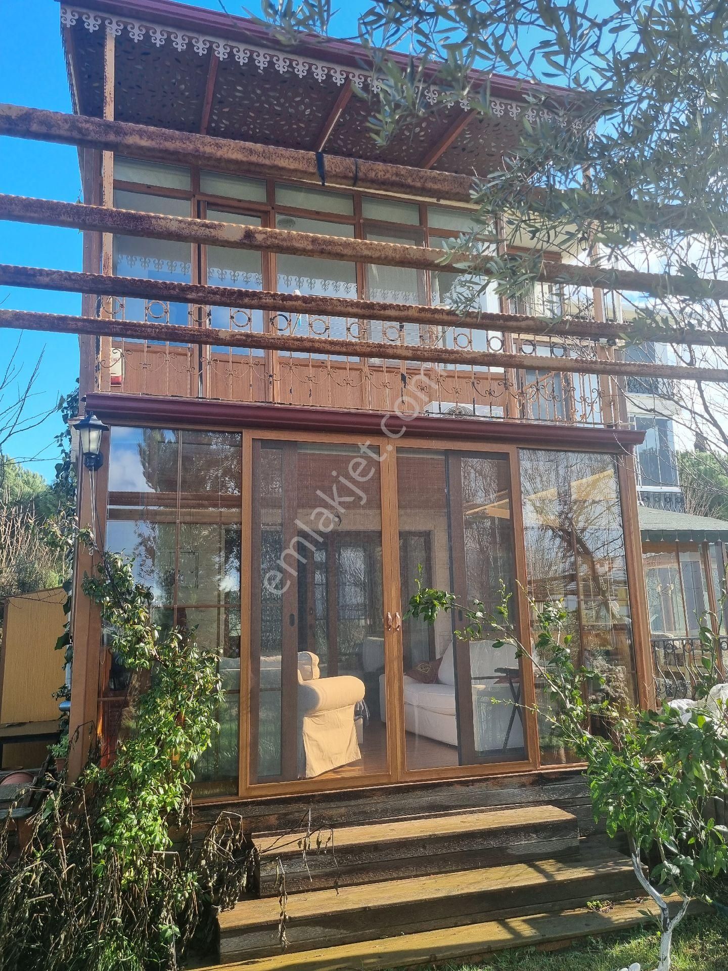 Premar Ayvada'dan Gömeç Karaağaç Sahil'de Site İçinde Özel Yapılı Tripleks - Görsel 1