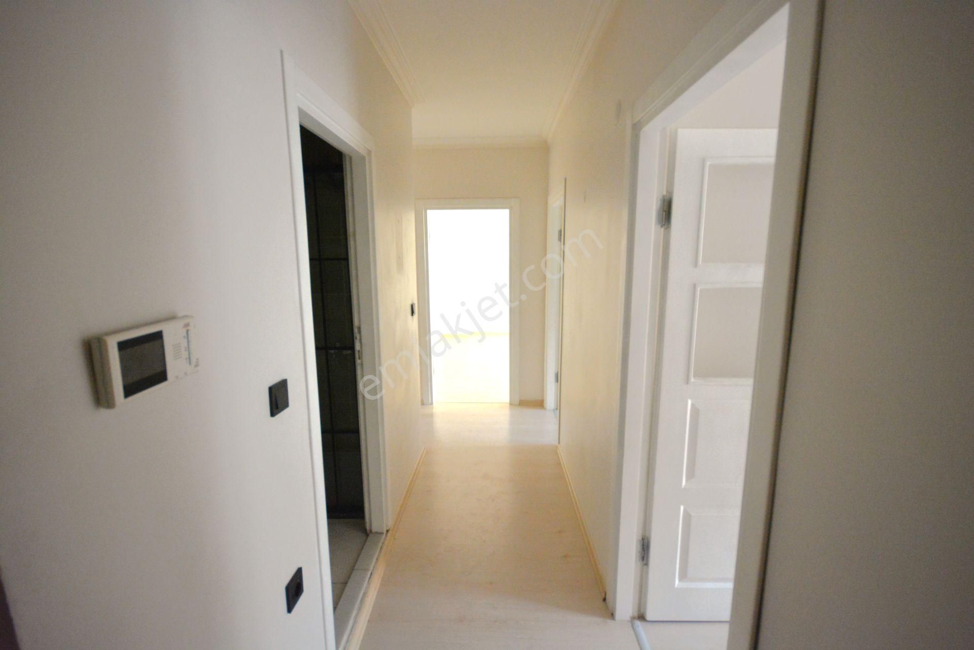 Kiralık Daire 3+1 Ara Kat 120 M2 İskanlı Konumu Güzel Güney Cephe - Görsel 27