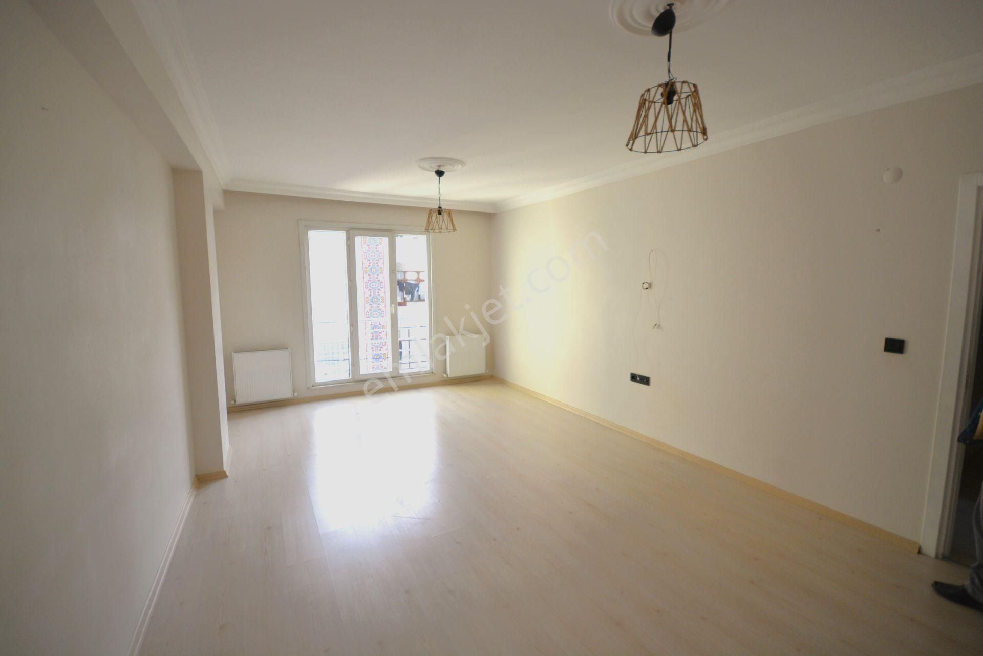 Kiralık Daire 3+1 Ara Kat 120 M2 İskanlı Konumu Güzel Güney Cephe - Görsel 8