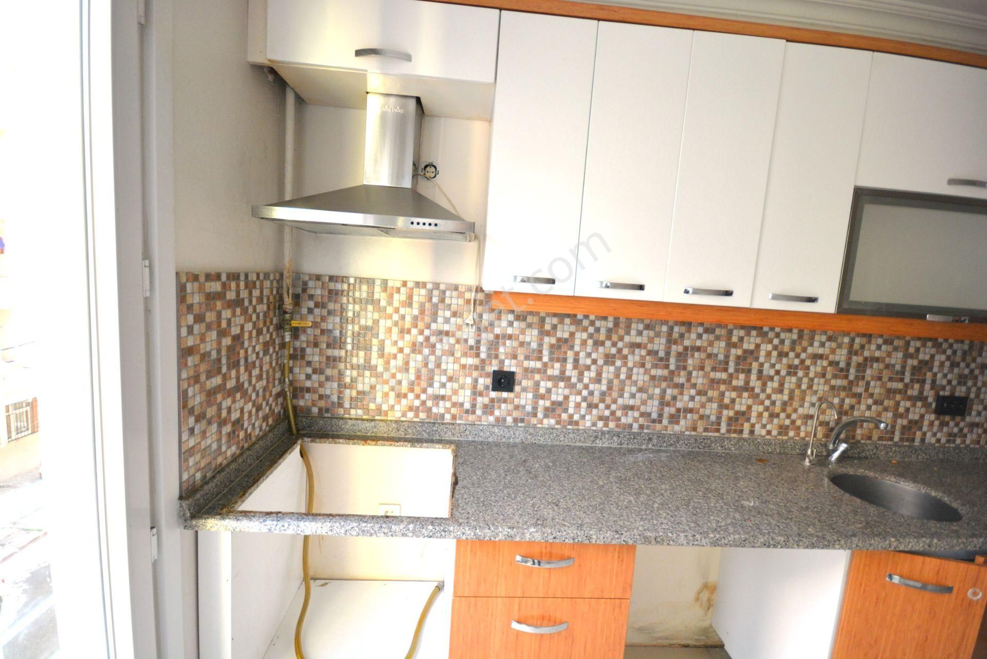 Kiralık Daire 3+1 Ara Kat 120 M2 İskanlı Konumu Güzel Güney Cephe - Görsel 26