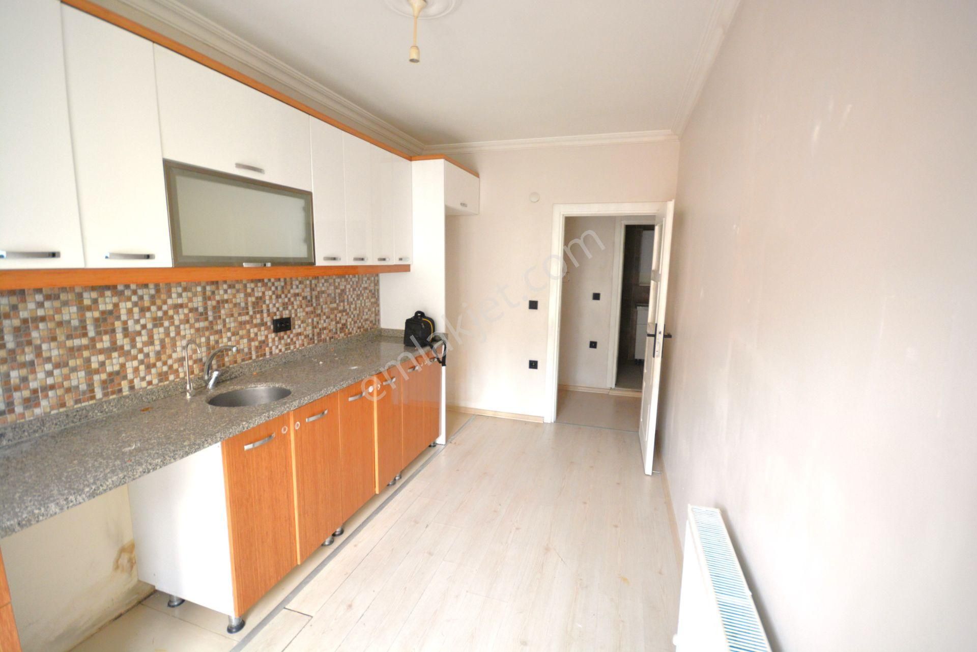 Kiralık Daire 3+1 Ara Kat 120 M2 İskanlı Konumu Güzel Güney Cephe - Görsel 16