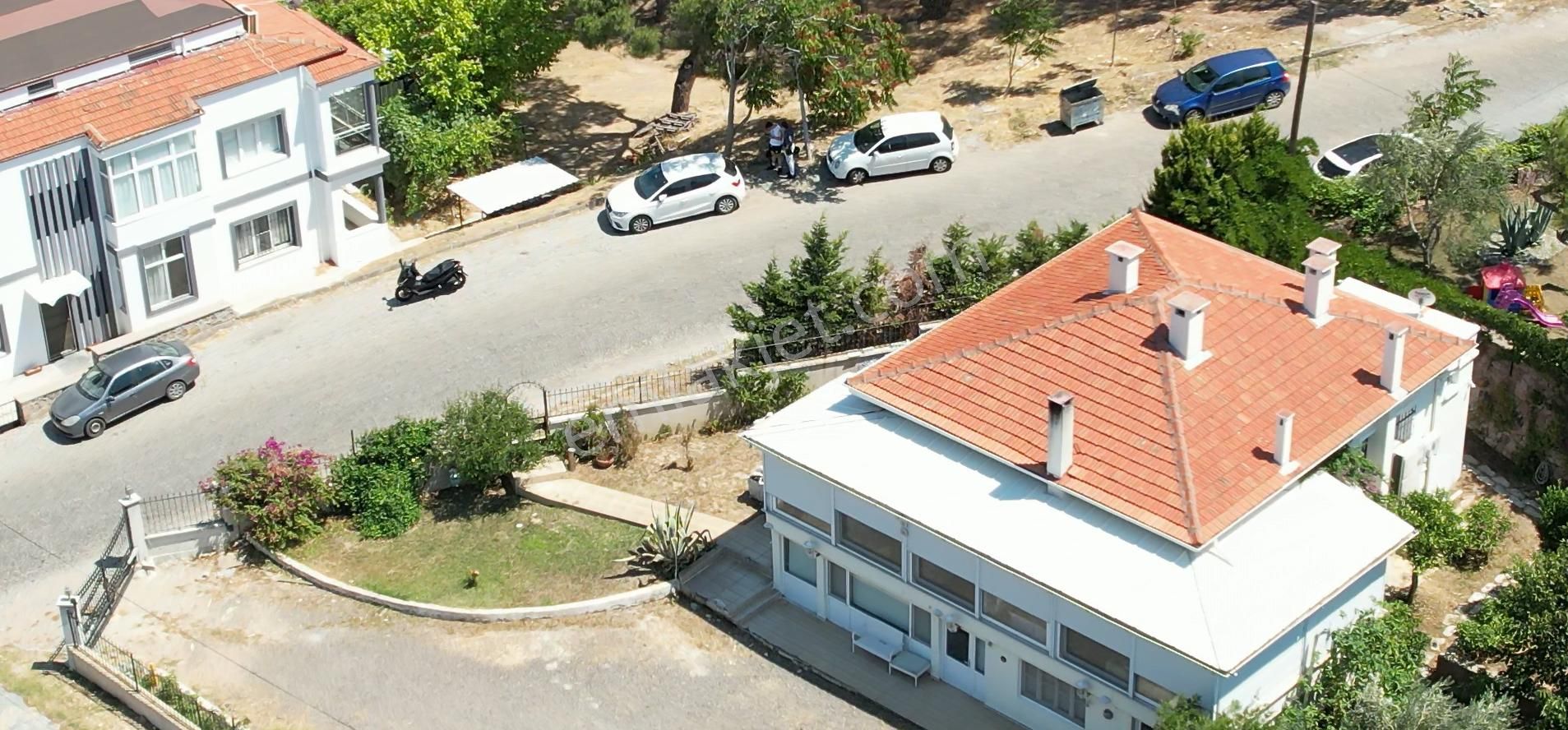 Ayvalık Camlık Sefa Da Satılık Muhtesem Mustakil Ev.denize Sıfır. - Görsel 12