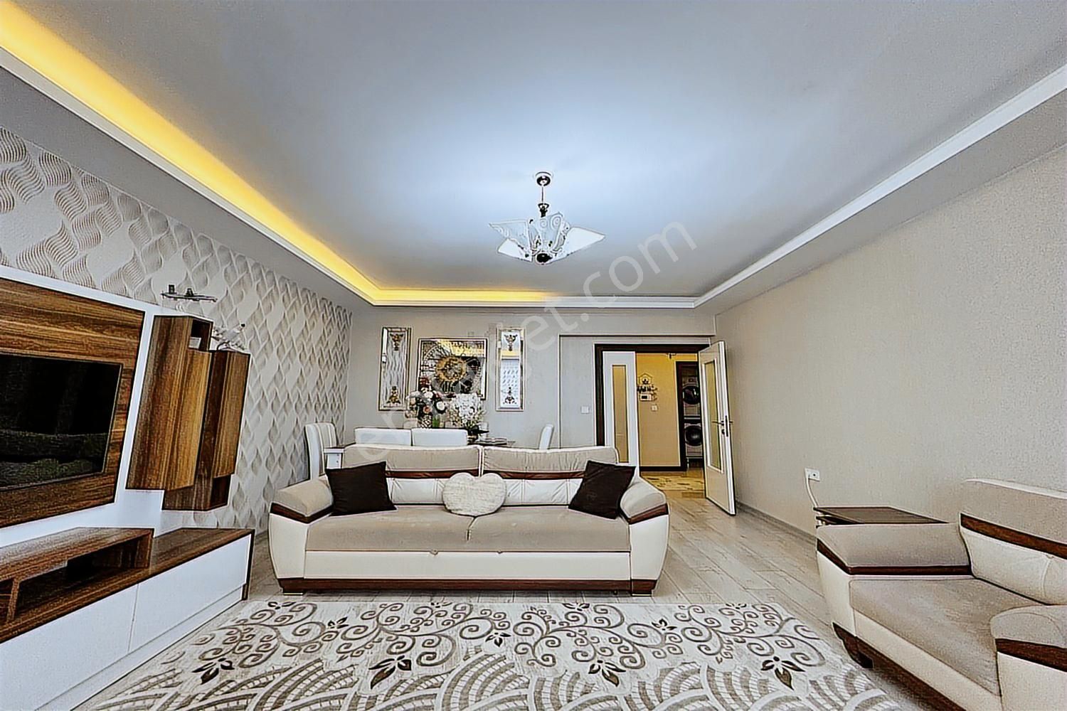 Karakaya Şık Tasarım & Prestijli Yapısı İle Lüks Sitede 3+1 Dair - Görsel 13