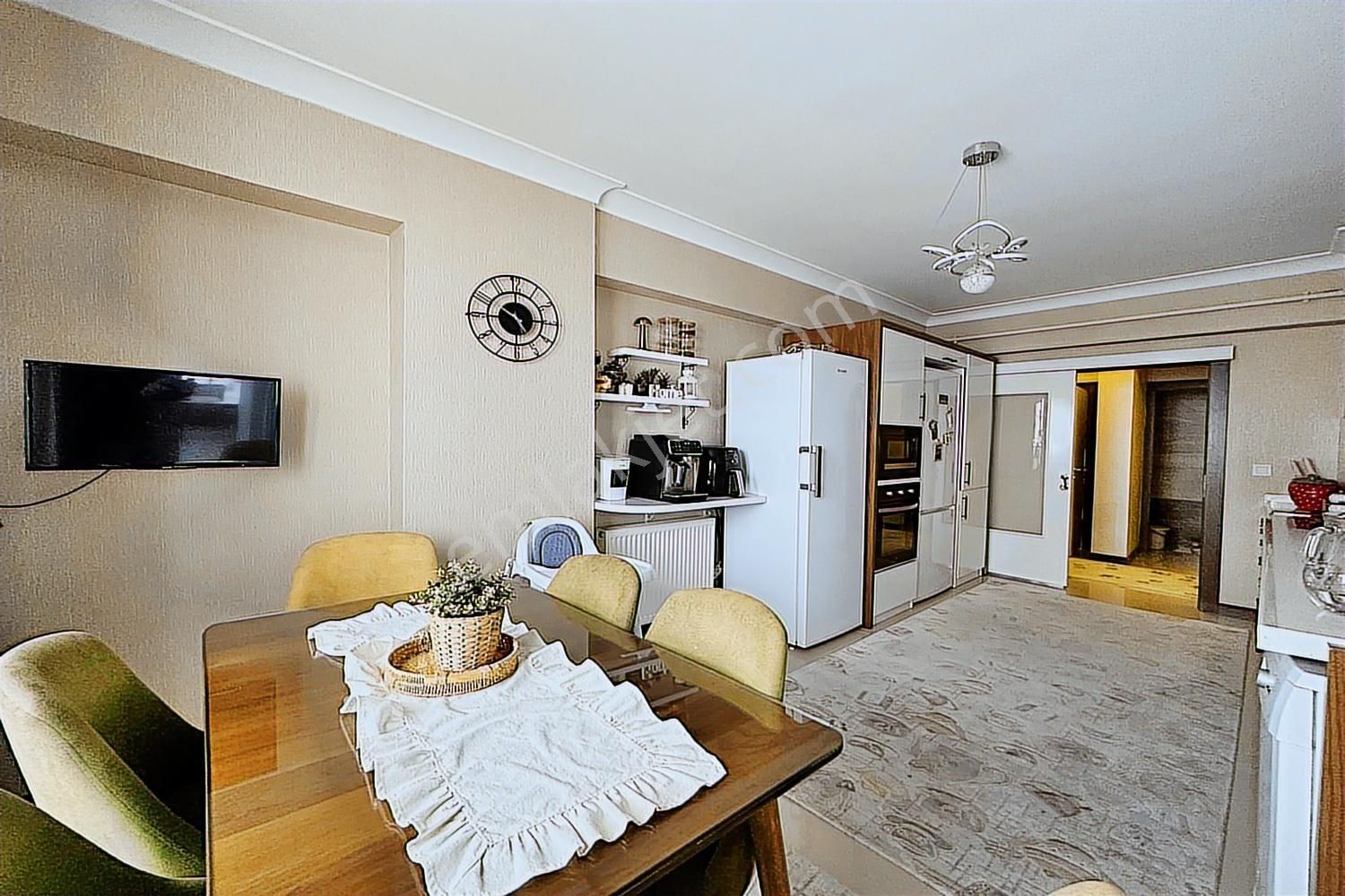 Karakaya Şık Tasarım & Prestijli Yapısı İle Lüks Sitede 3+1 Dair - Görsel 34