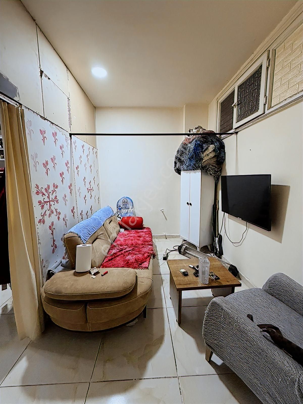 Mehmet Akif'te Satılık 45 M2 Düz Giriş Dükkan Caddeye Çok Yakın - Görsel 9