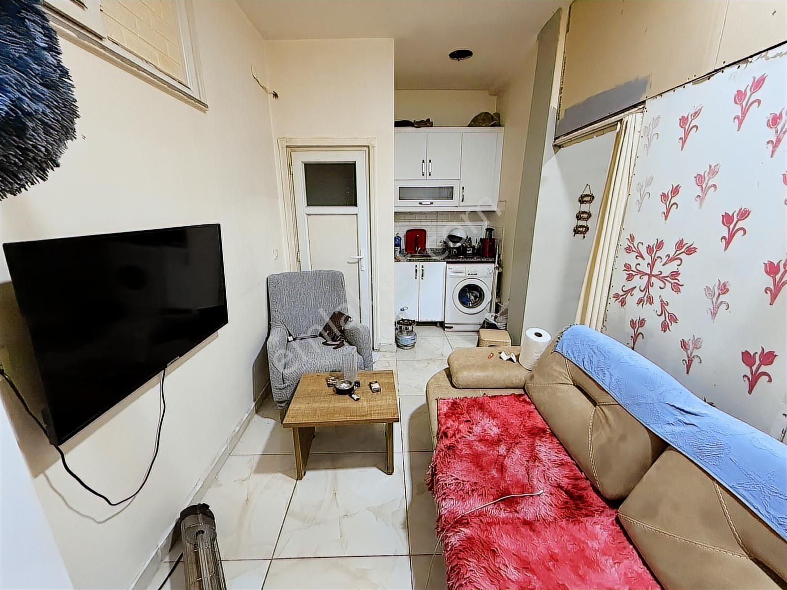 Mehmet Akif'te Satılık 45 M2 Düz Giriş Dükkan Caddeye Çok Yakın - Görsel 6