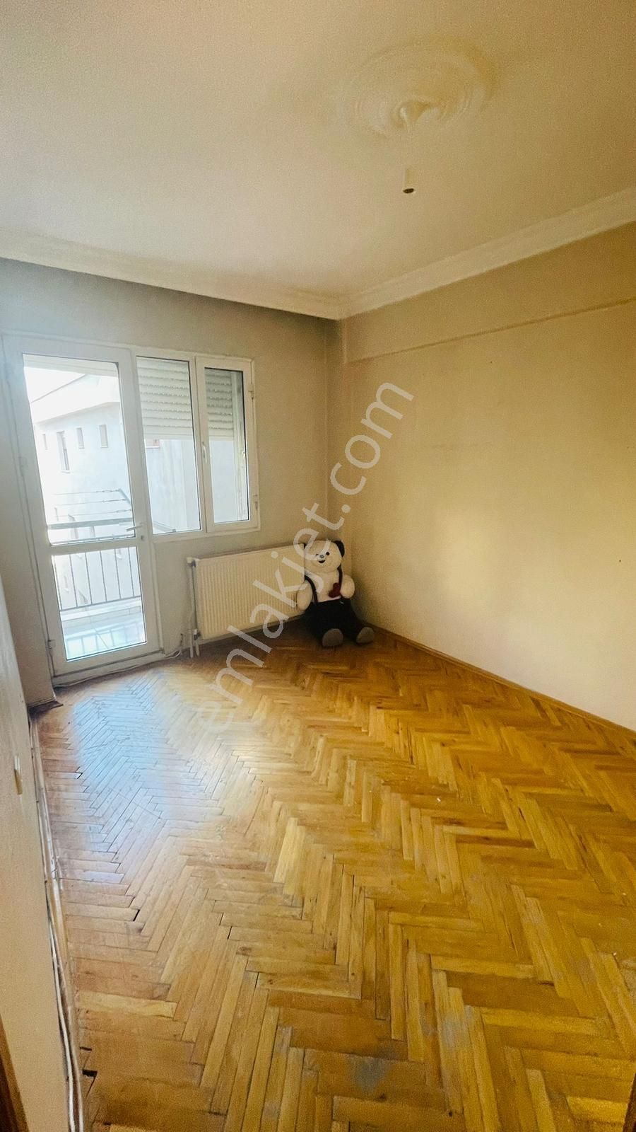 Gülyaka Mah. 3+1 Arakat Doğalgazlı Daire - Görsel 13