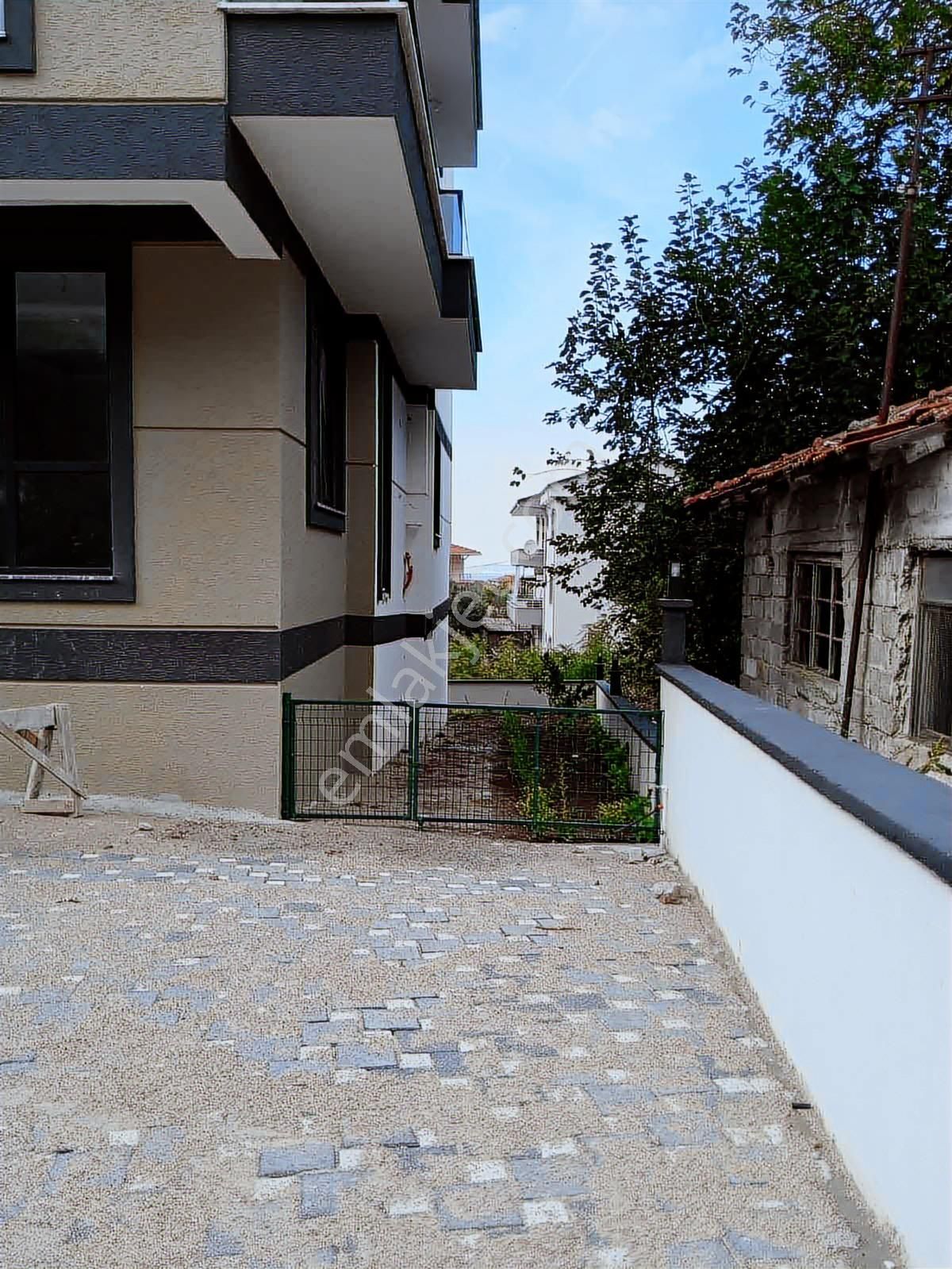 Yalova Çiftlikköy 2+1 Sıfır Arakat Satılık Daire - Görsel 26