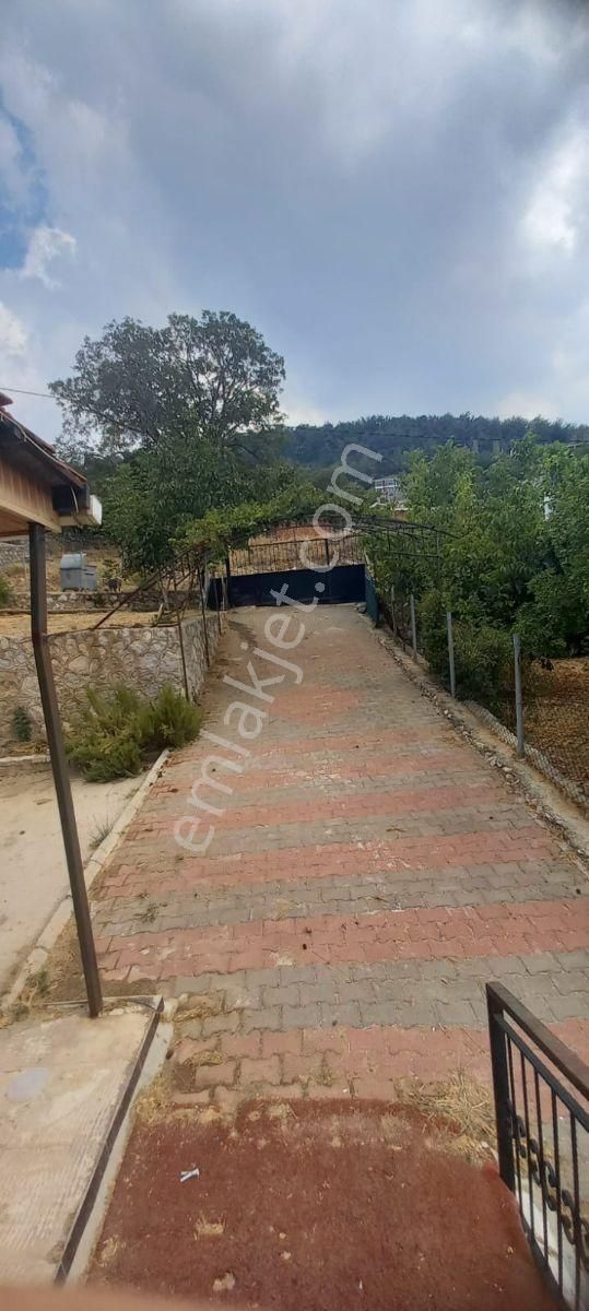 Manisa ,yunus Emre, Gökçeler Mahallesi'nde Bahçeli Satılık Ev - Görsel 14