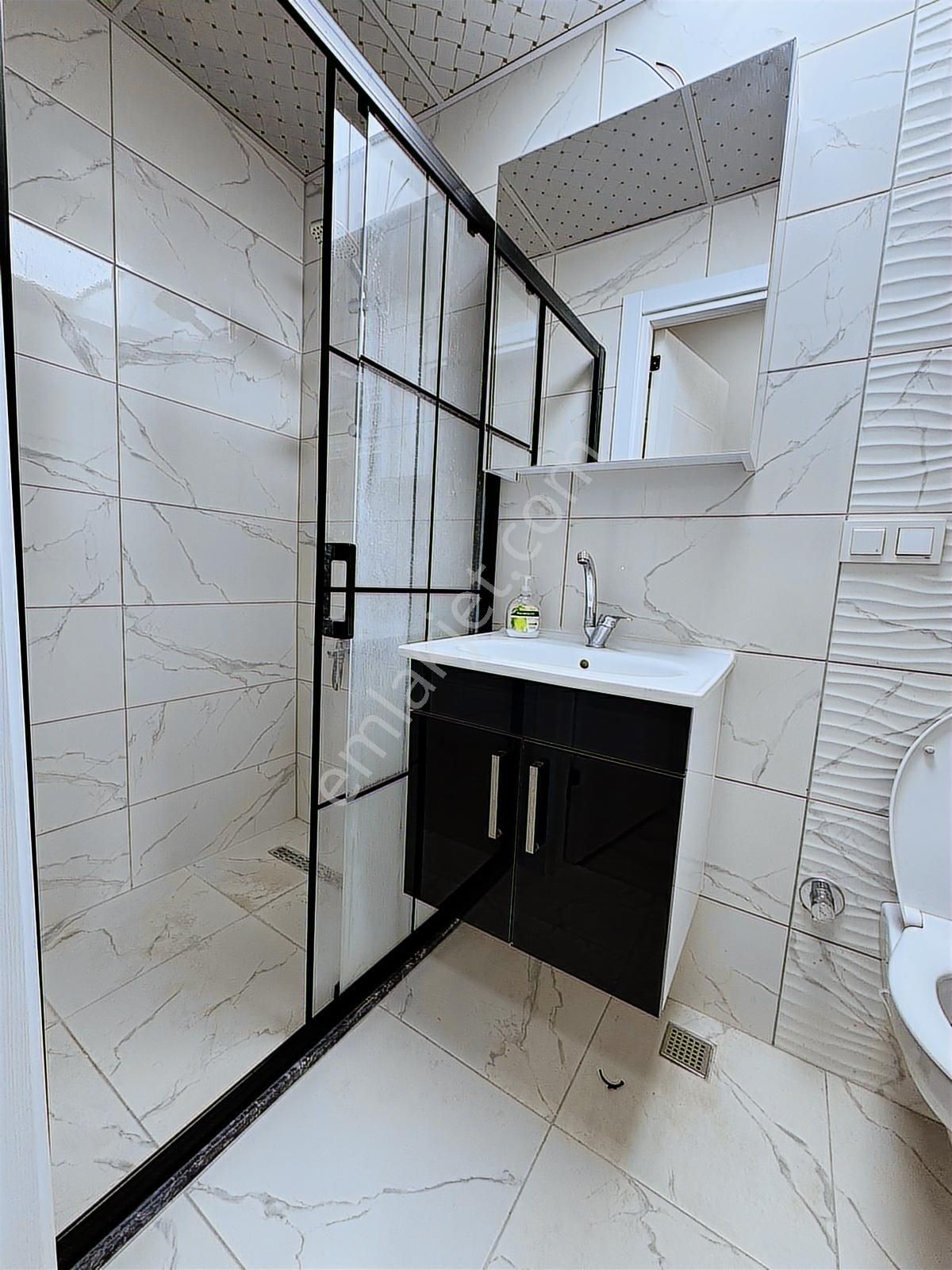 Büyükçekmece De 1+1 Kiralık Daire E-5 Cepheli Sıfır Projede - Görsel 8