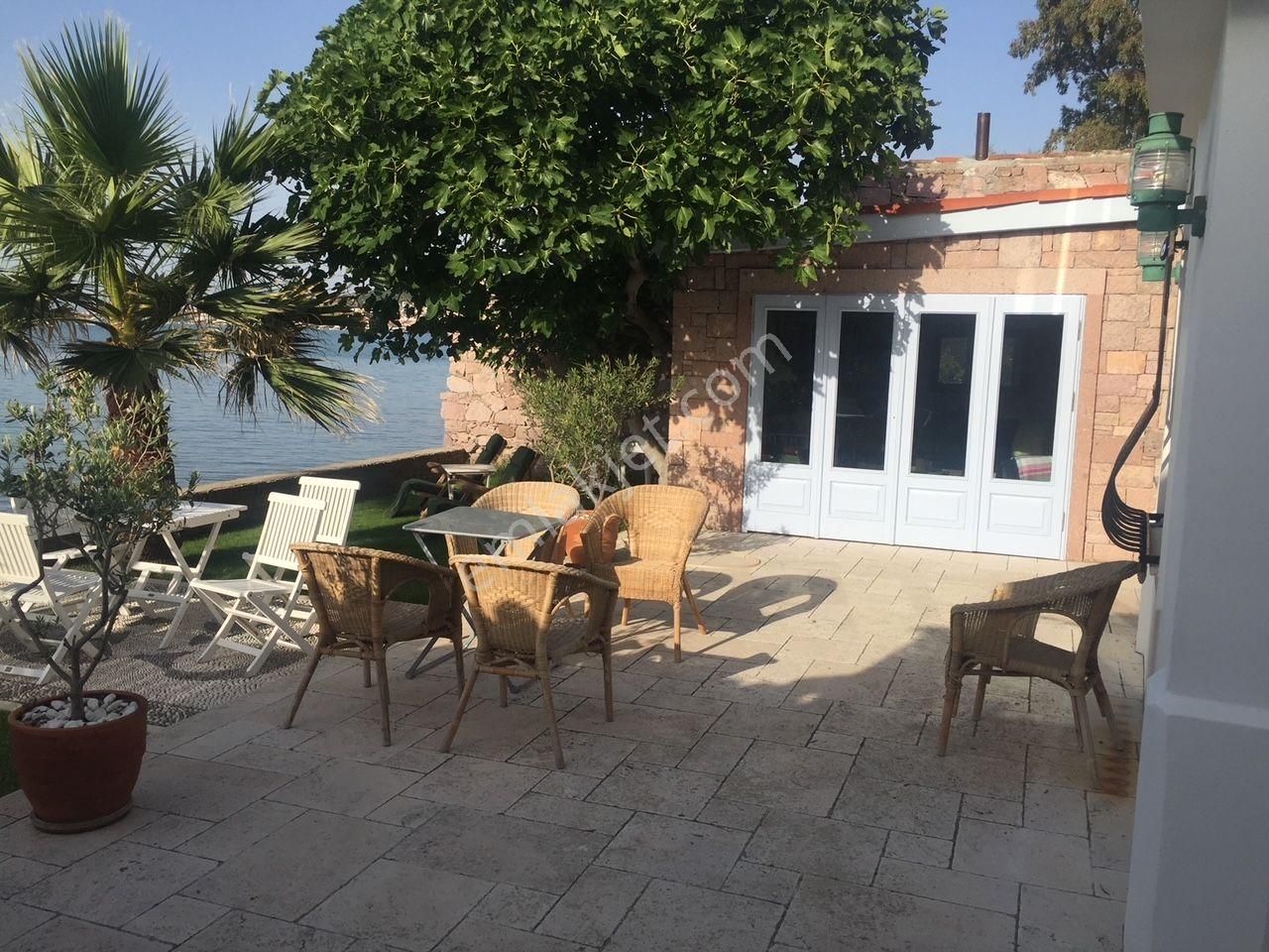 Balıkesir Ayvalık Camlık Sefa Da Satılık Yalı - Görsel 18