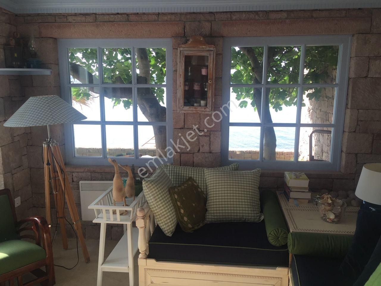 Balıkesir Ayvalık Camlık Sefa Da Satılık Yalı - Görsel 17