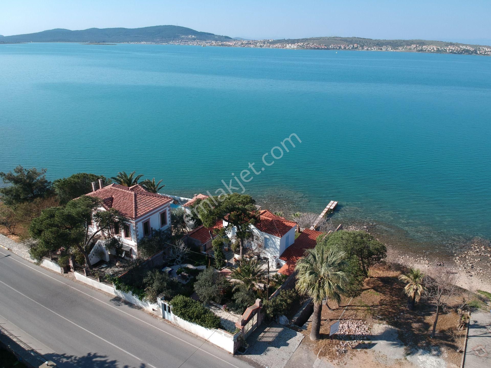 Balıkesir Ayvalık Camlık Sefa Da Satılık Yalı - Görsel 15