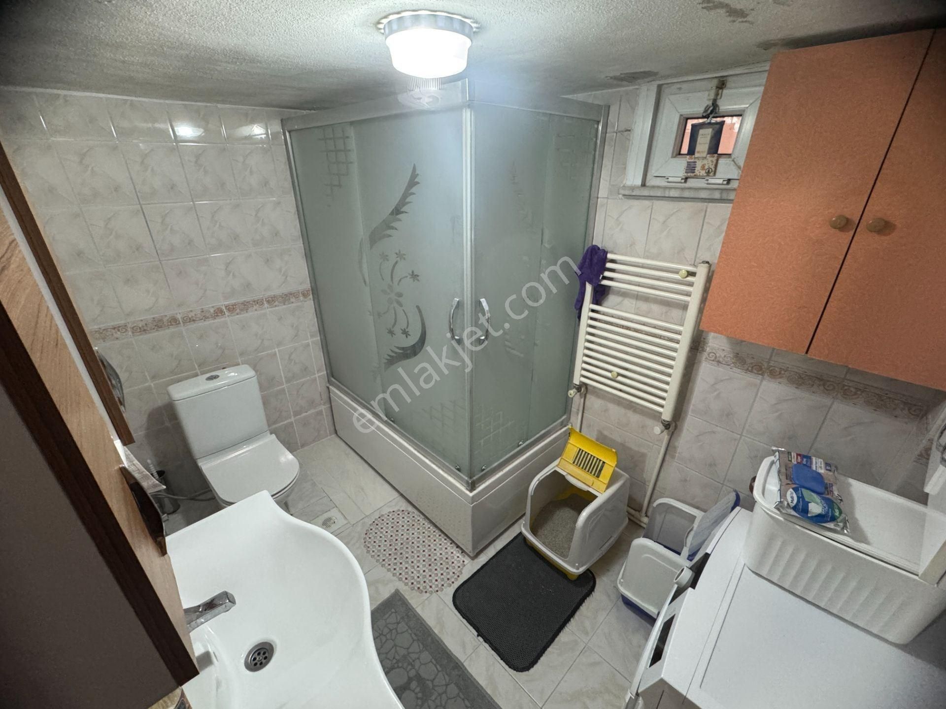 Esinti'den Zümrütevler Mahallesinde Metroya Yakın 2+1 Daire - Görsel 24