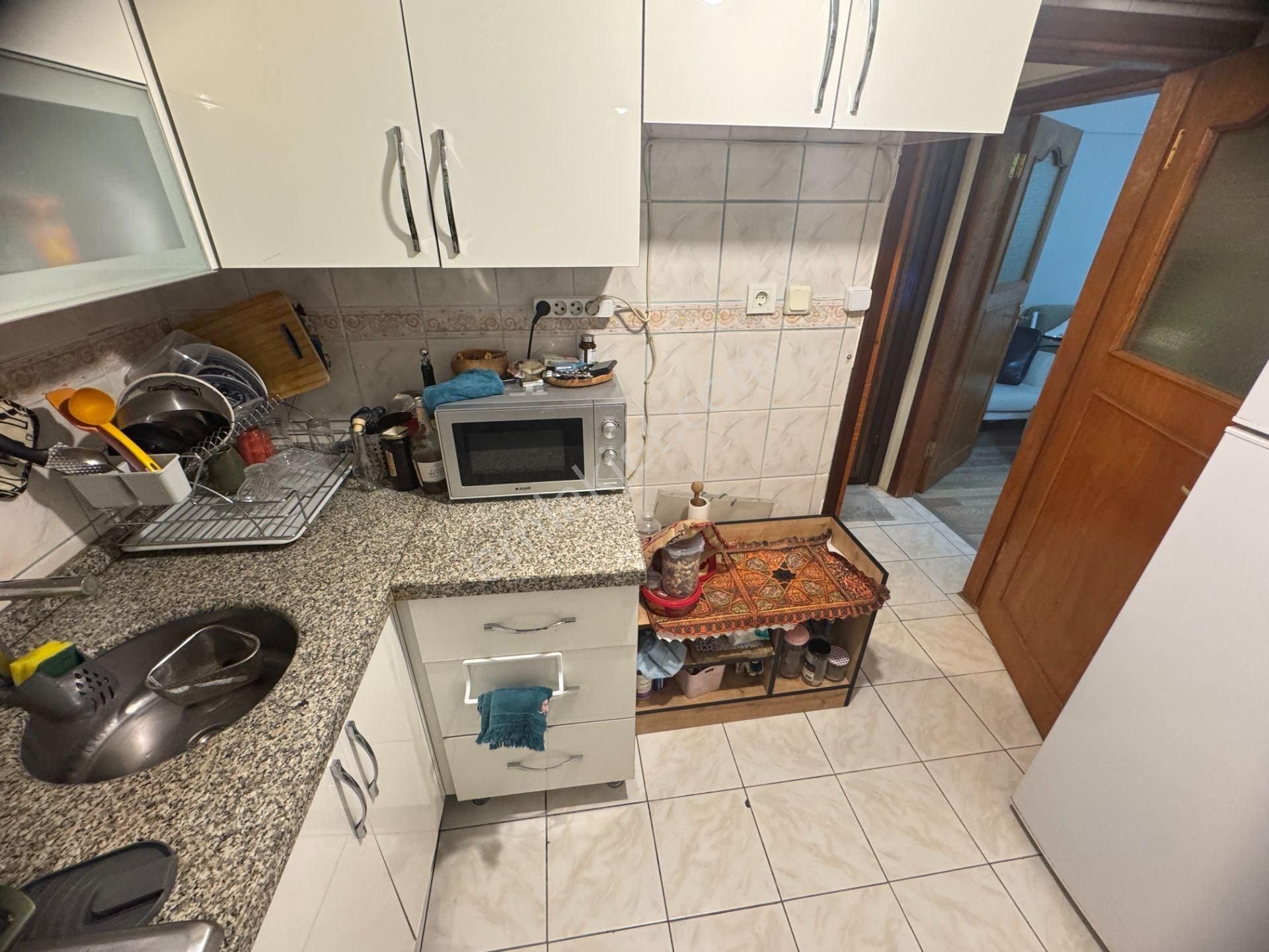 Esinti'den Zümrütevler Mahallesinde Metroya Yakın 2+1 Daire - Görsel 18