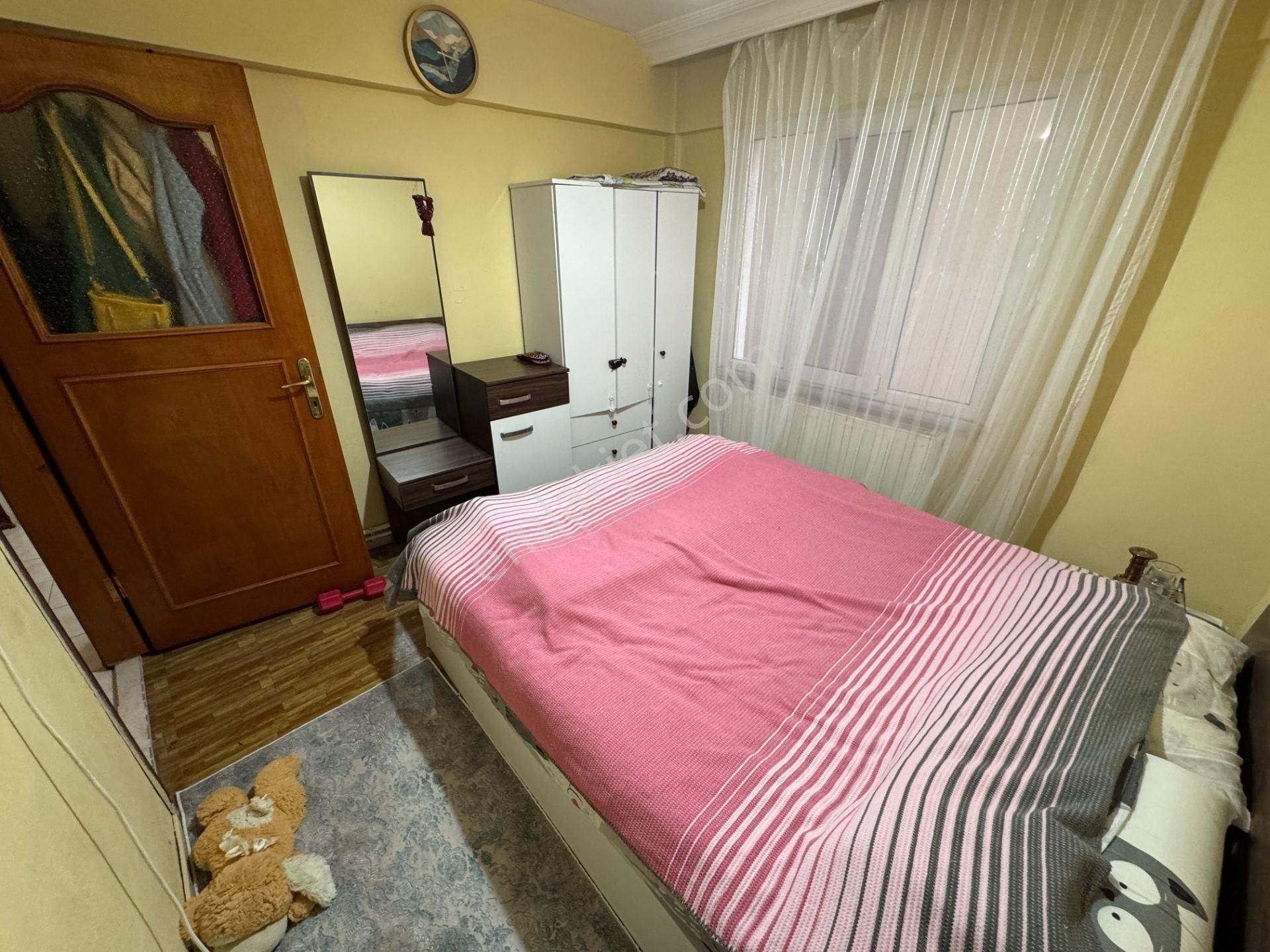 Esinti'den Zümrütevler Mahallesinde Metroya Yakın 2+1 Daire - Görsel 32