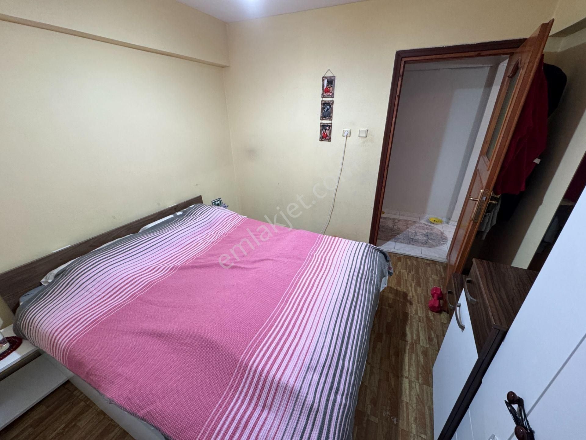 Esinti'den Zümrütevler Mahallesinde Metroya Yakın 2+1 Daire - Görsel 34