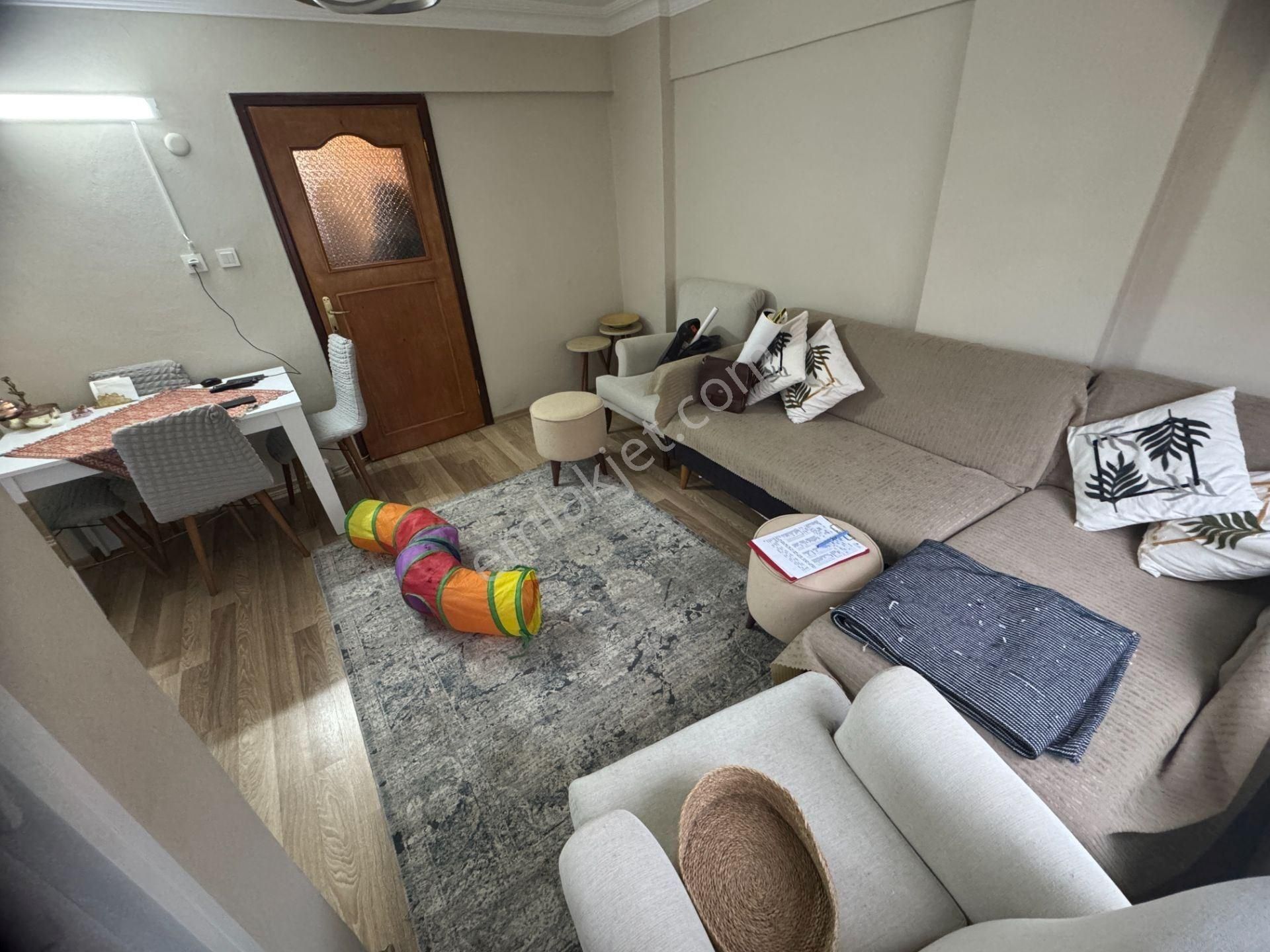 Esinti'den Zümrütevler Mahallesinde Metroya Yakın 2+1 Daire - Görsel 7