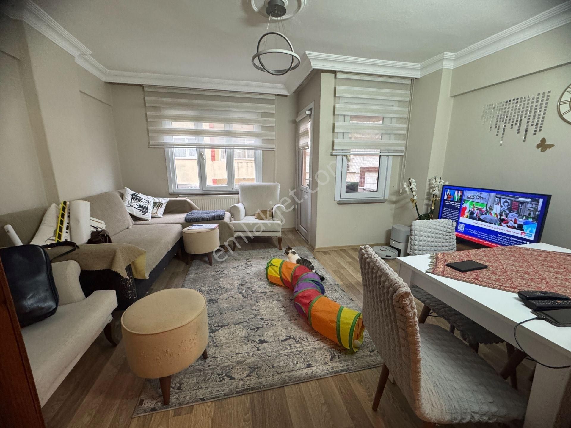 Esinti'den Zümrütevler Mahallesinde Metroya Yakın 2+1 Daire - Görsel 3