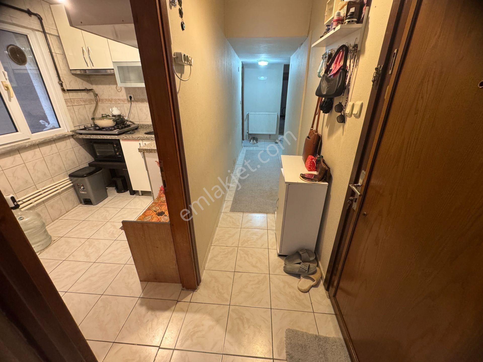 Esinti'den Zümrütevler Mahallesinde Metroya Yakın 2+1 Daire - Görsel 15