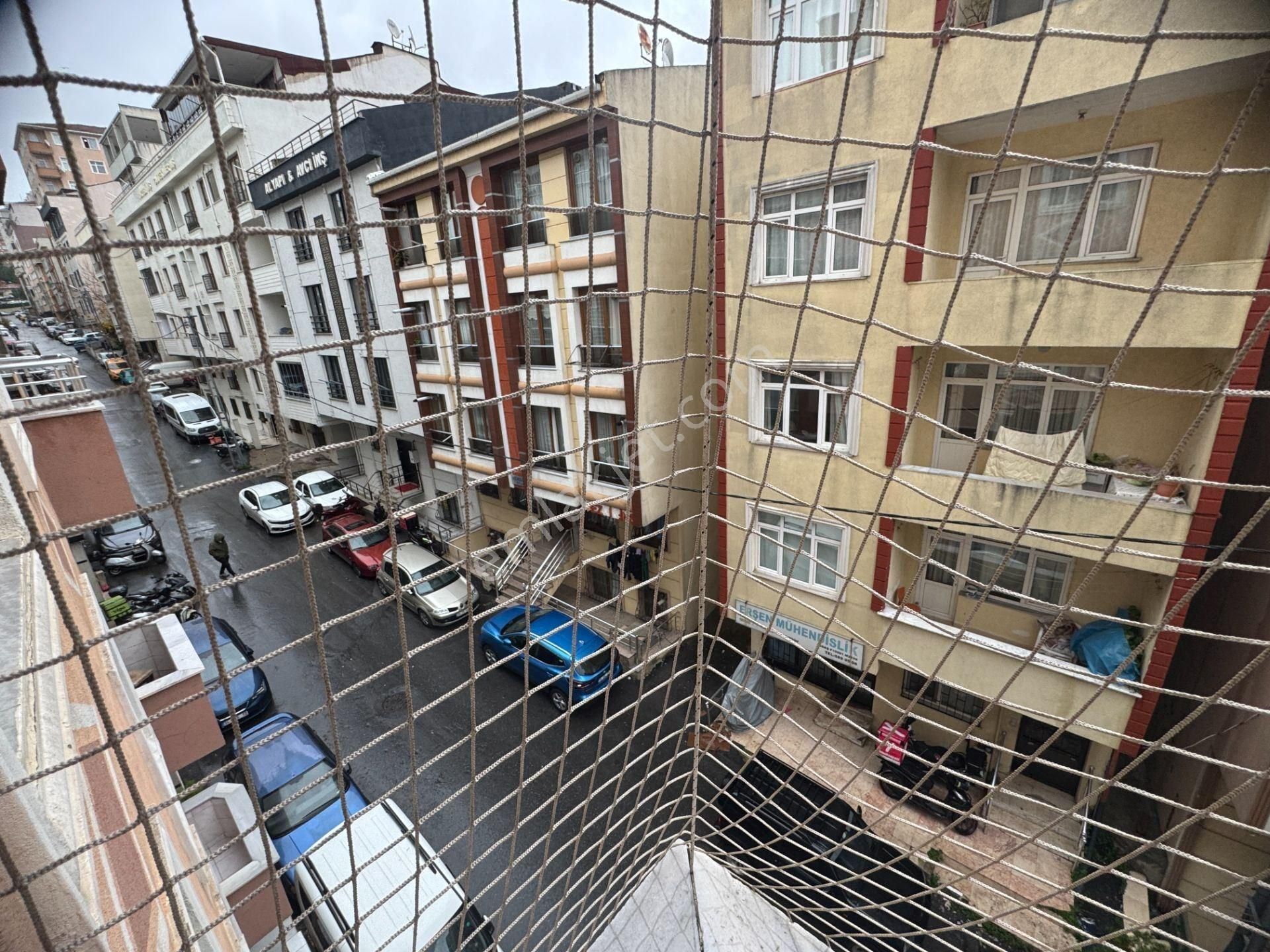 Esinti'den Zümrütevler Mahallesinde Metroya Yakın 2+1 Daire - Görsel 13