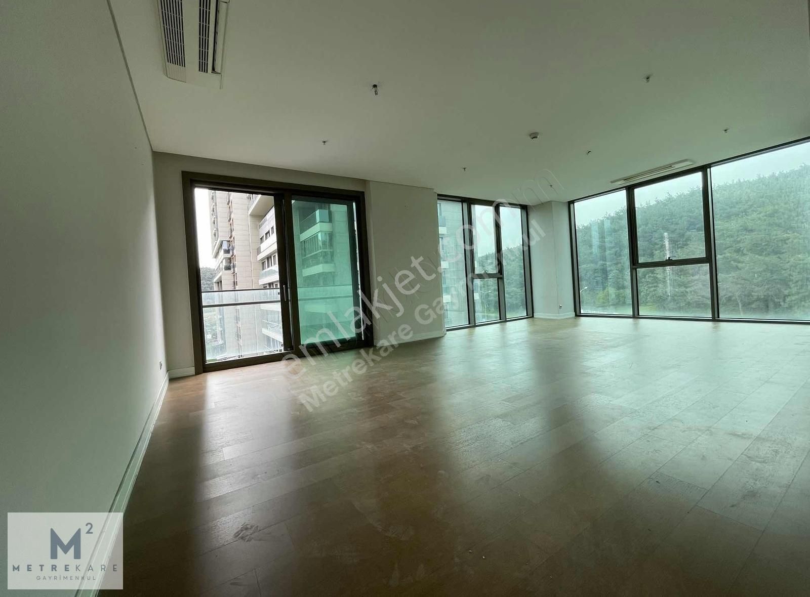 Vadistanbul Park 4+1 Boş Satılık Daire Havuz Orman Cephe