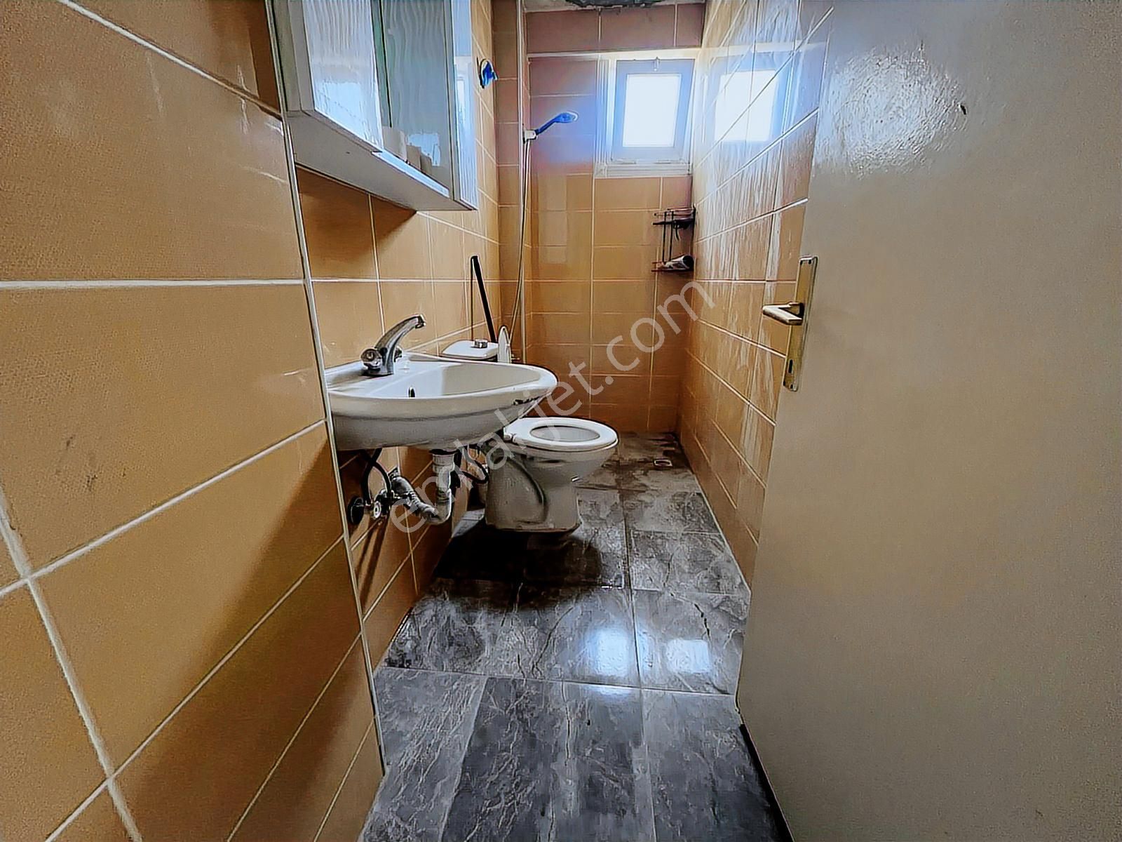 Büyükçekmece Kiralık 2+1 Eşyalı Daire Denize Sıfır Sitede - Görsel 10