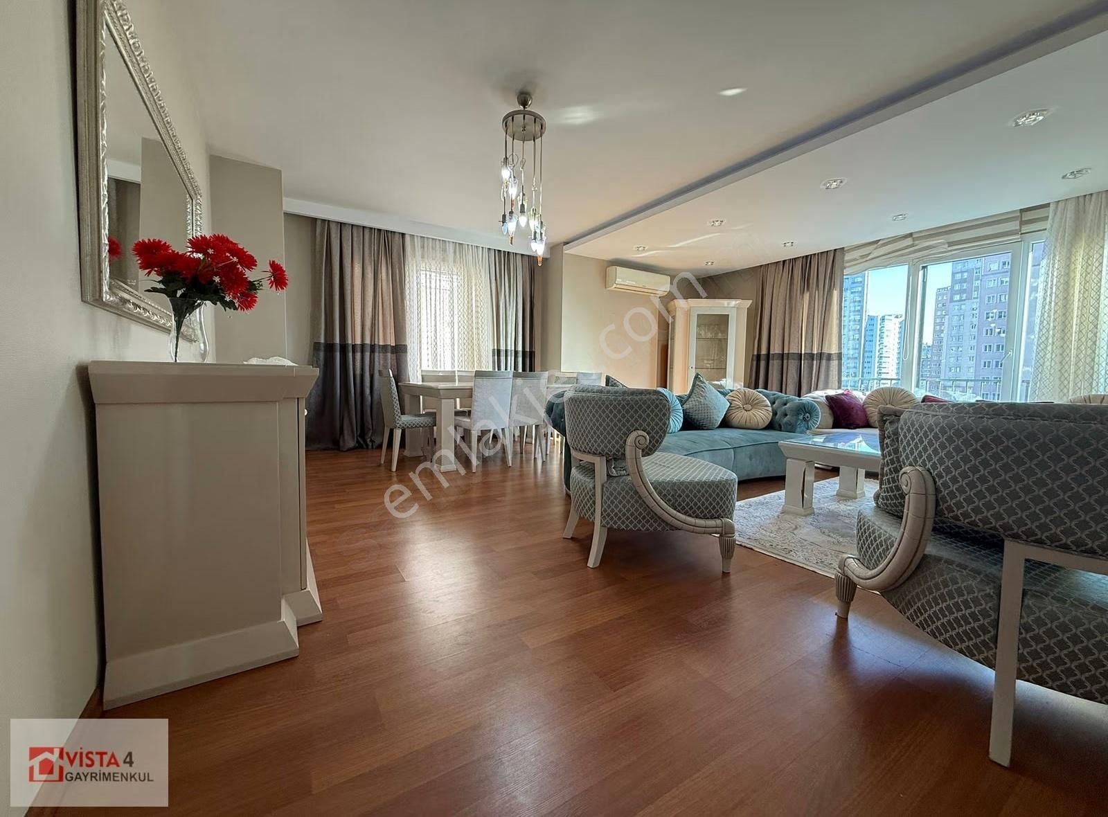 Beykent Vista4 Resıdencede 3+1 Eşyalı Daire Kiralık