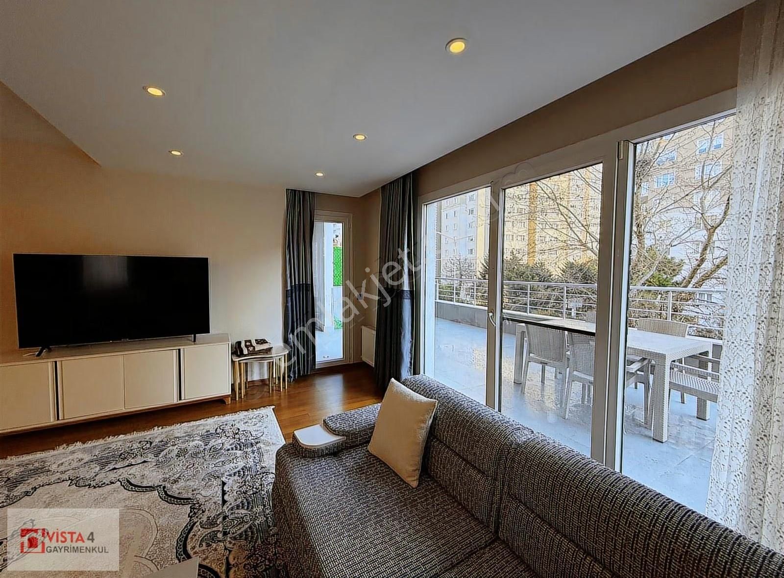Beykent Merkez Vista4 Resıdencede Teraslı Eşyalı Daire Satılık