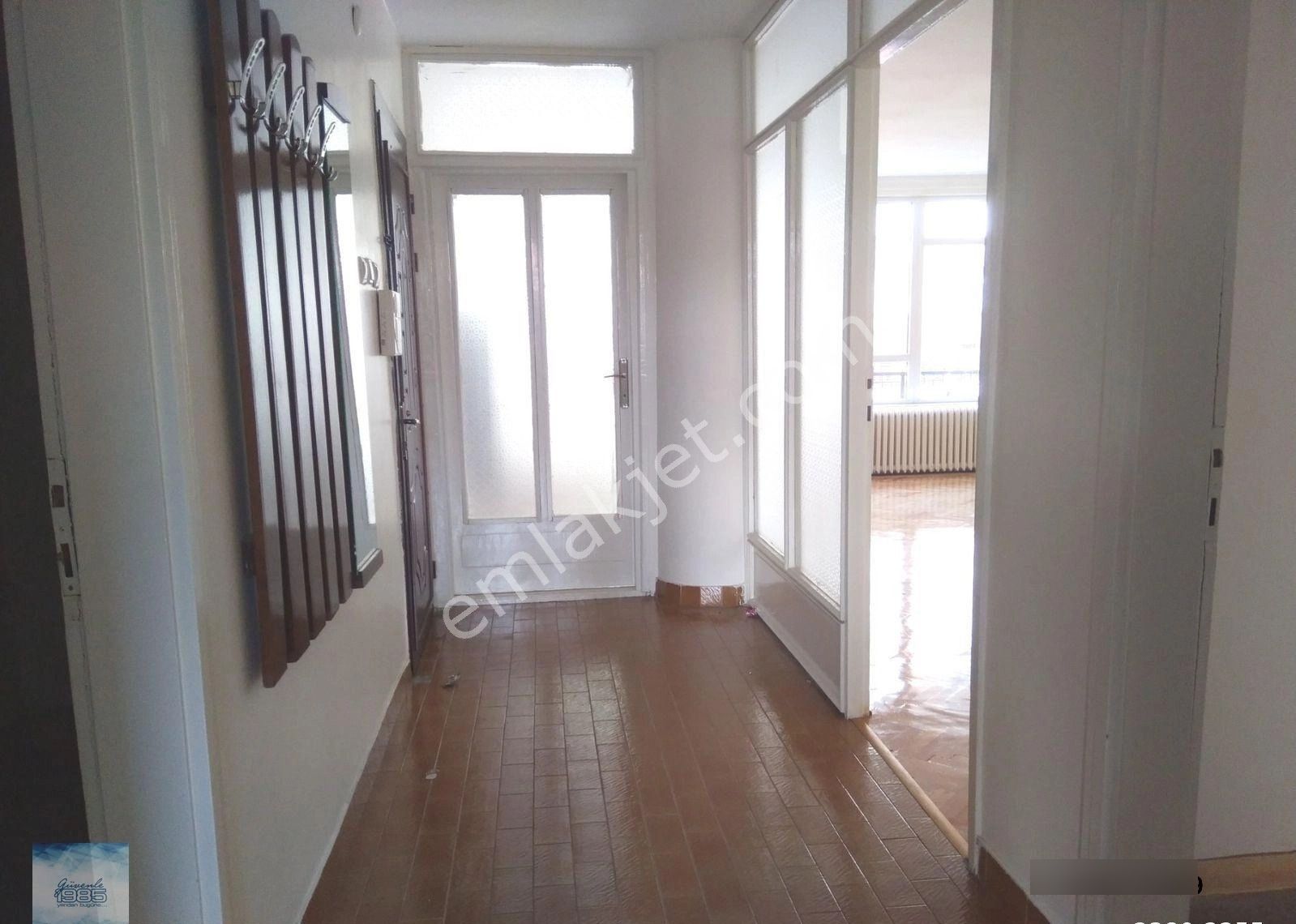 Esat Caddesi Üzerimintrak Apartmanı 2+1+ Kiler Merkezi Isınma Açık Otopark 110m2 Asansörlü 1. K - Görsel 12