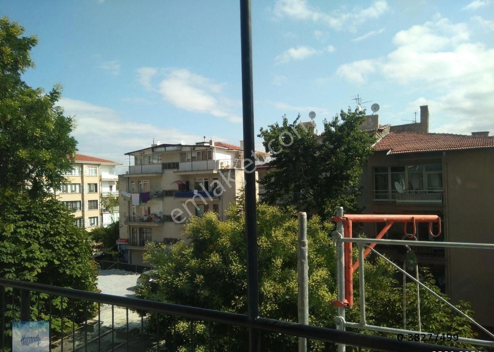 Esat Caddesi Üzerimintrak Apartmanı 2+1+ Kiler Merkezi Isınma Açık Otopark 110m2 Asansörlü 1. - Görsel 2