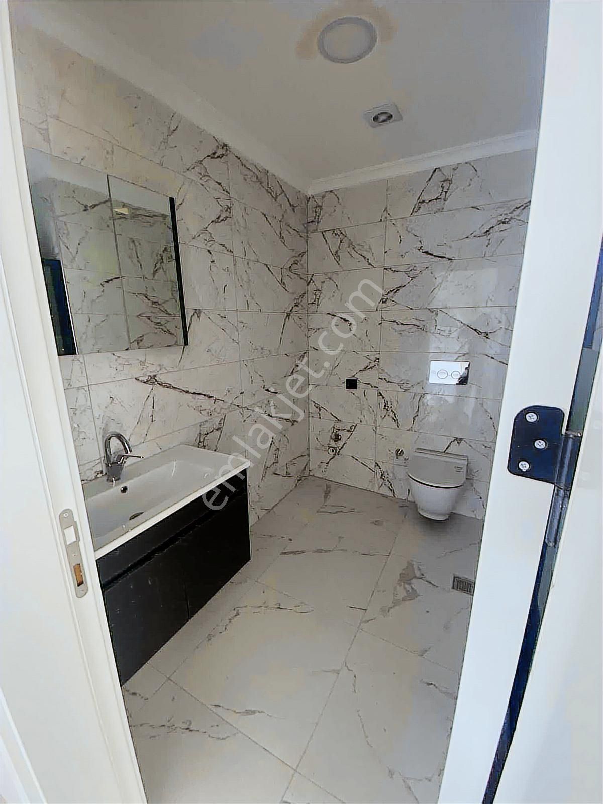 Biens'ten Hamitlerde 4+1 Lüks Sıfır Daire - Görsel 12