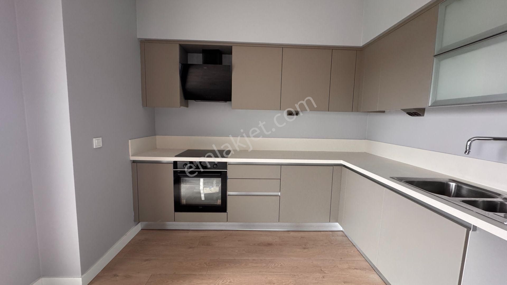 Fikirtepe Emlak Konutları 16. Etap B Blokta 2+1 Deniz Manzaralı Kiralık Daire - Görsel 10