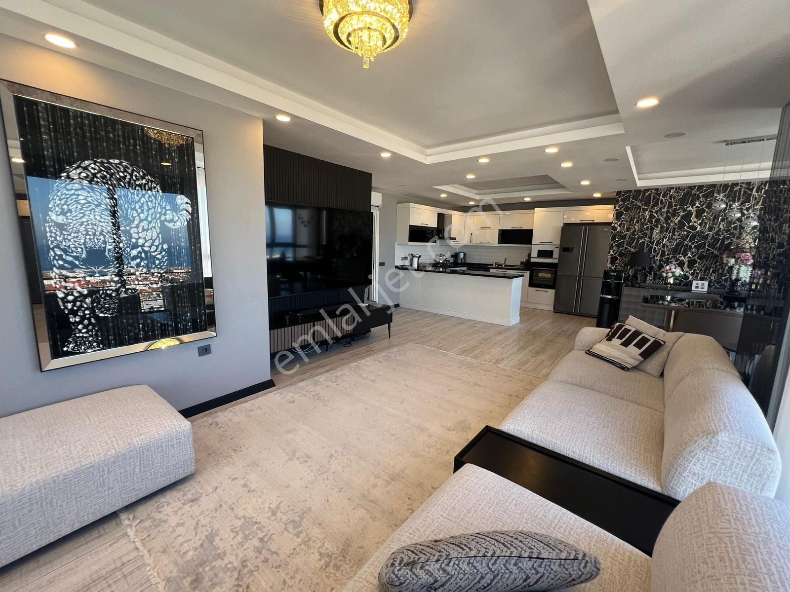 Eşsiz Deniz Manzaralı Lüks Çatı Dubleksi! - Görsel 5