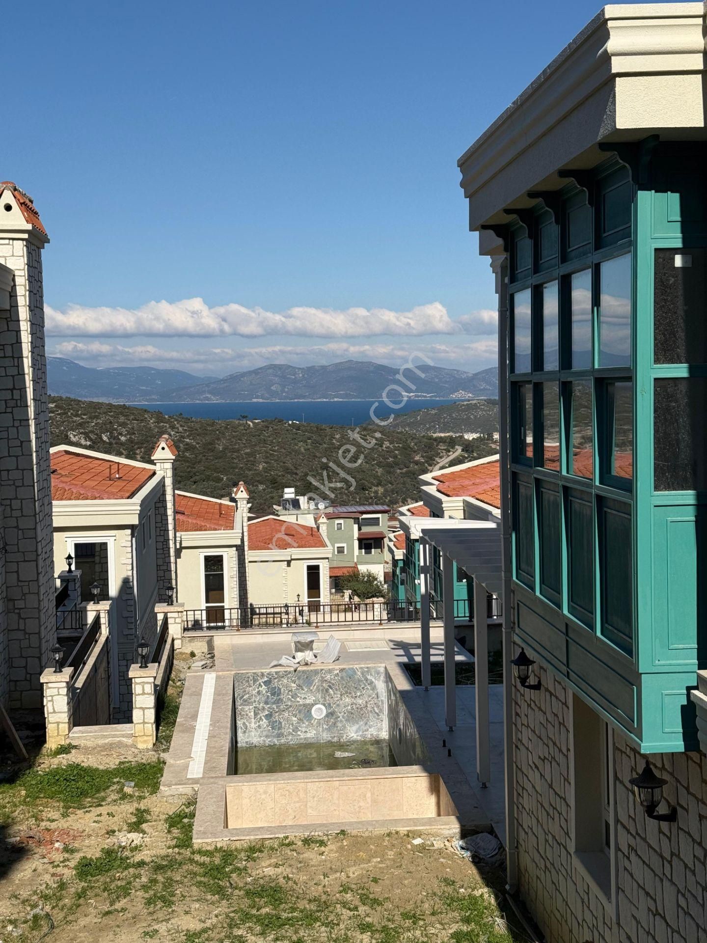 Merkeze Yakın, Manzaralı, Özel Havuzlu Villa - Görsel 20