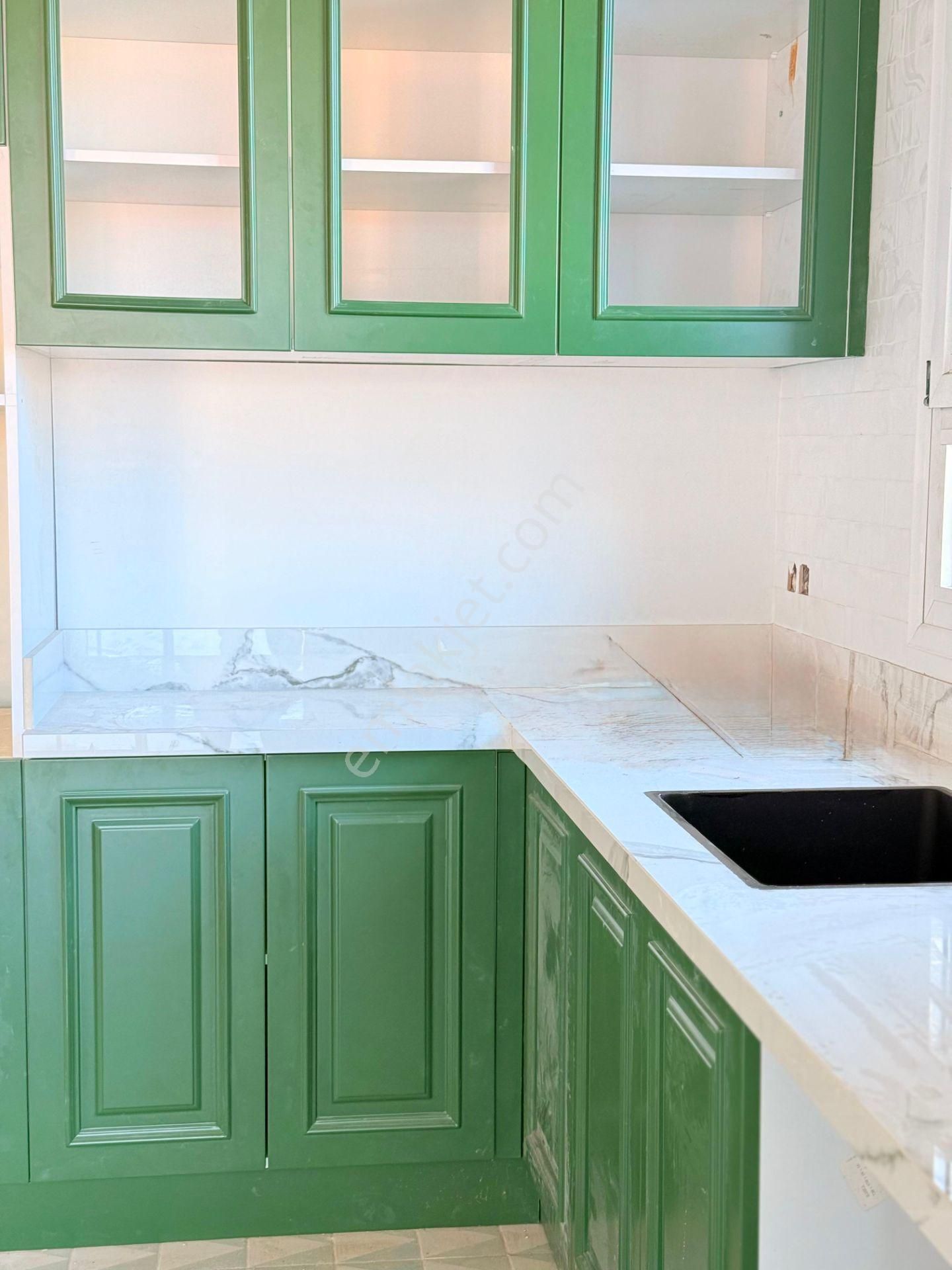 Merkeze Yakın, Manzaralı, Özel Havuzlu Villa - Görsel 31